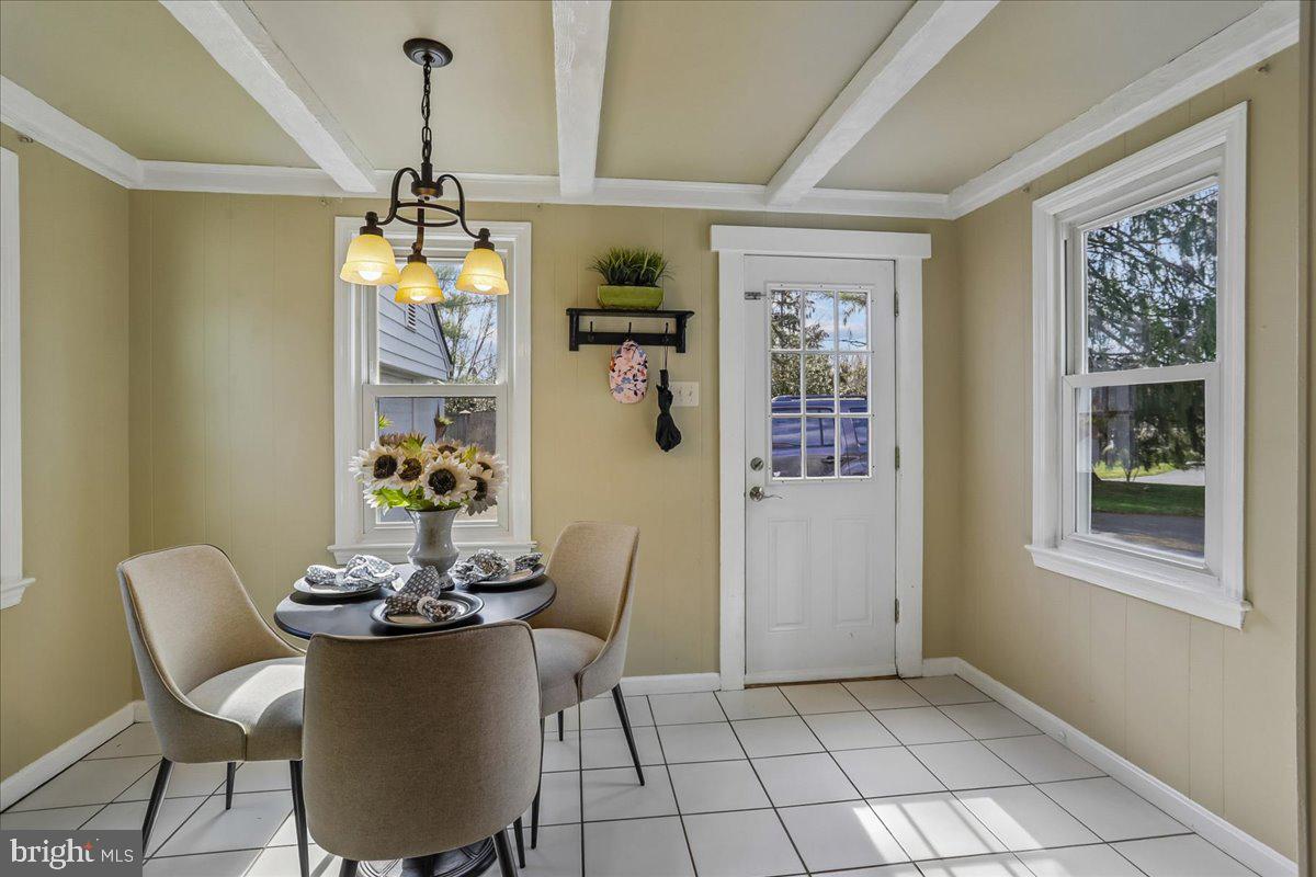 BARNESVILLE OUTSIDE - Residential
