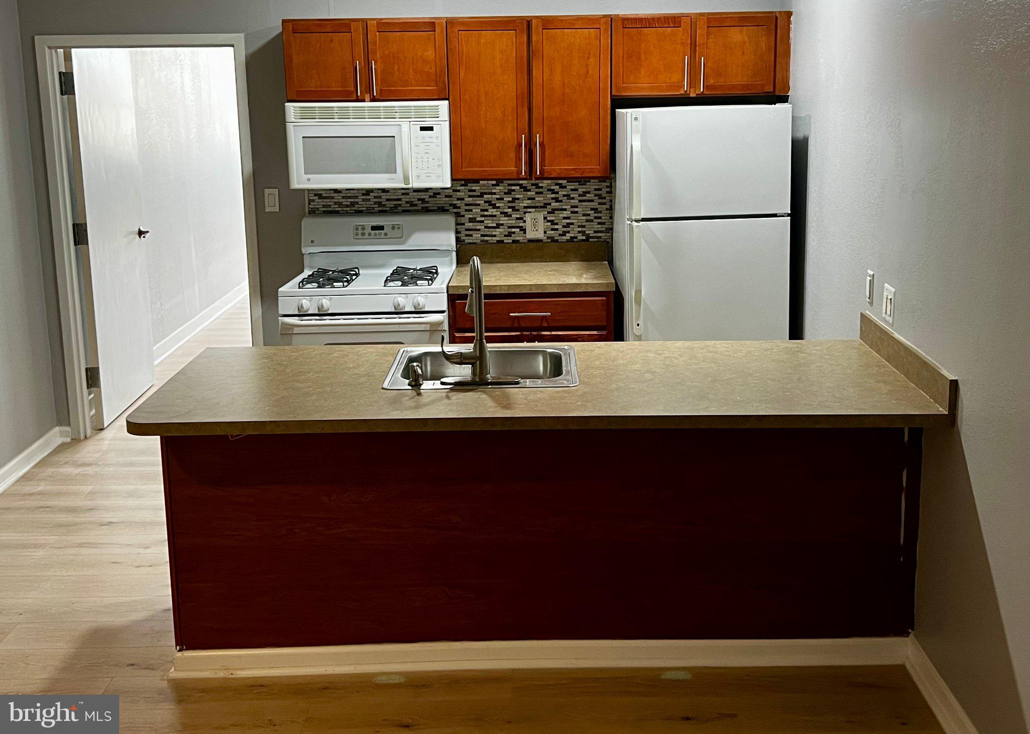CHINATOWN - Residential