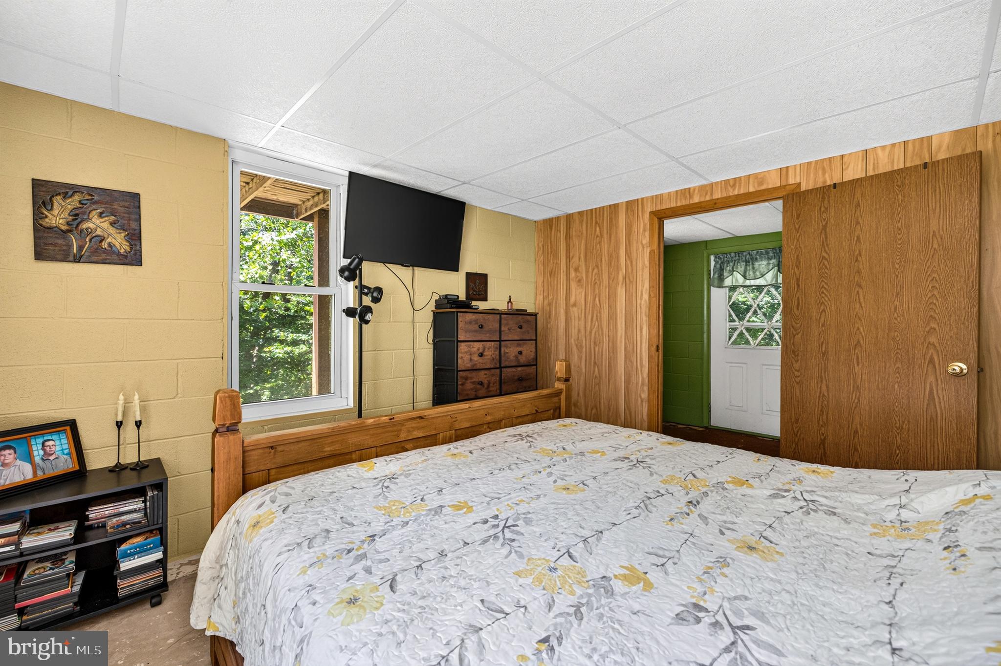WHITE PINES DIVISON - Residential