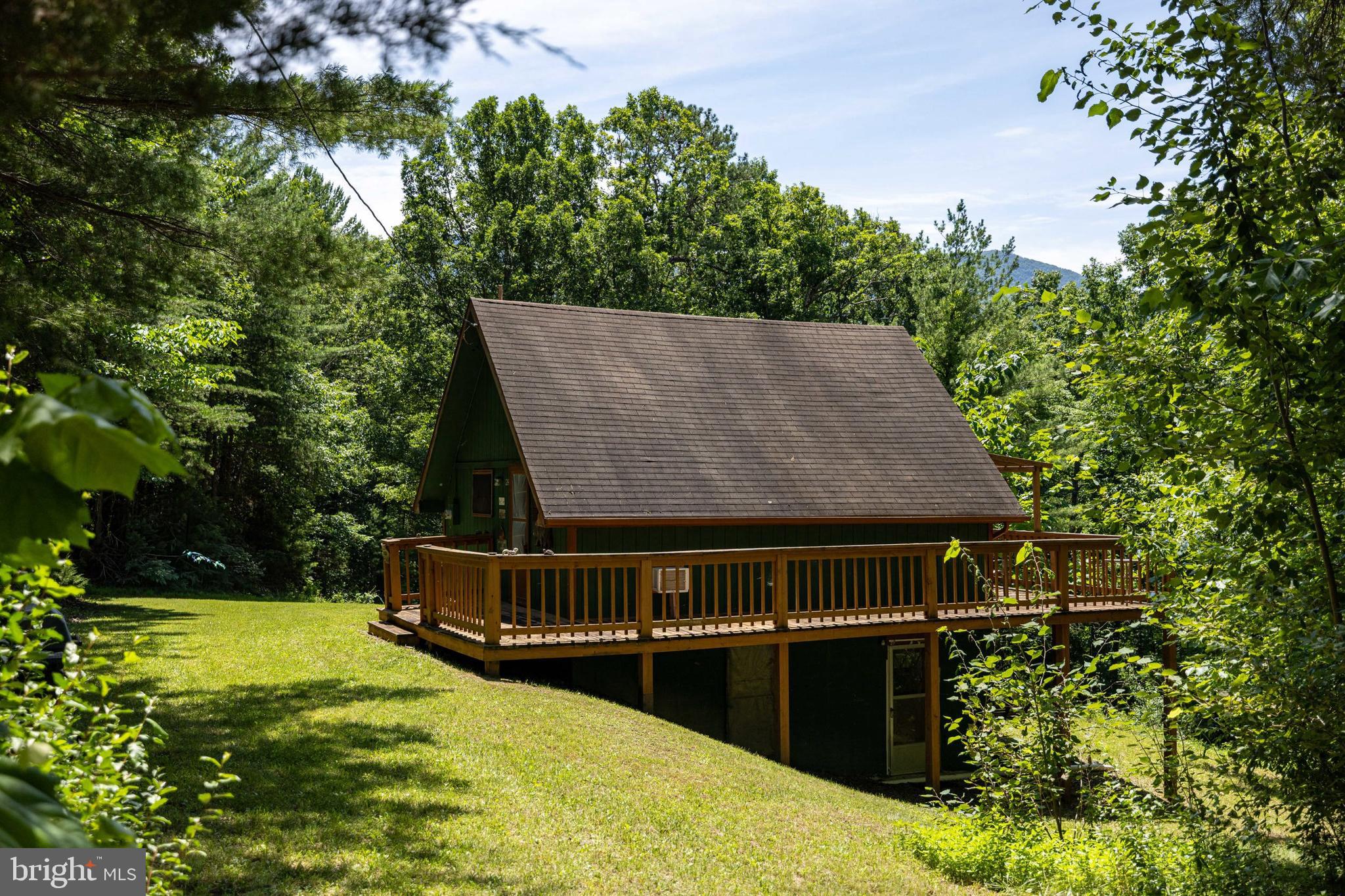 WHITE PINES DIVISON - Residential