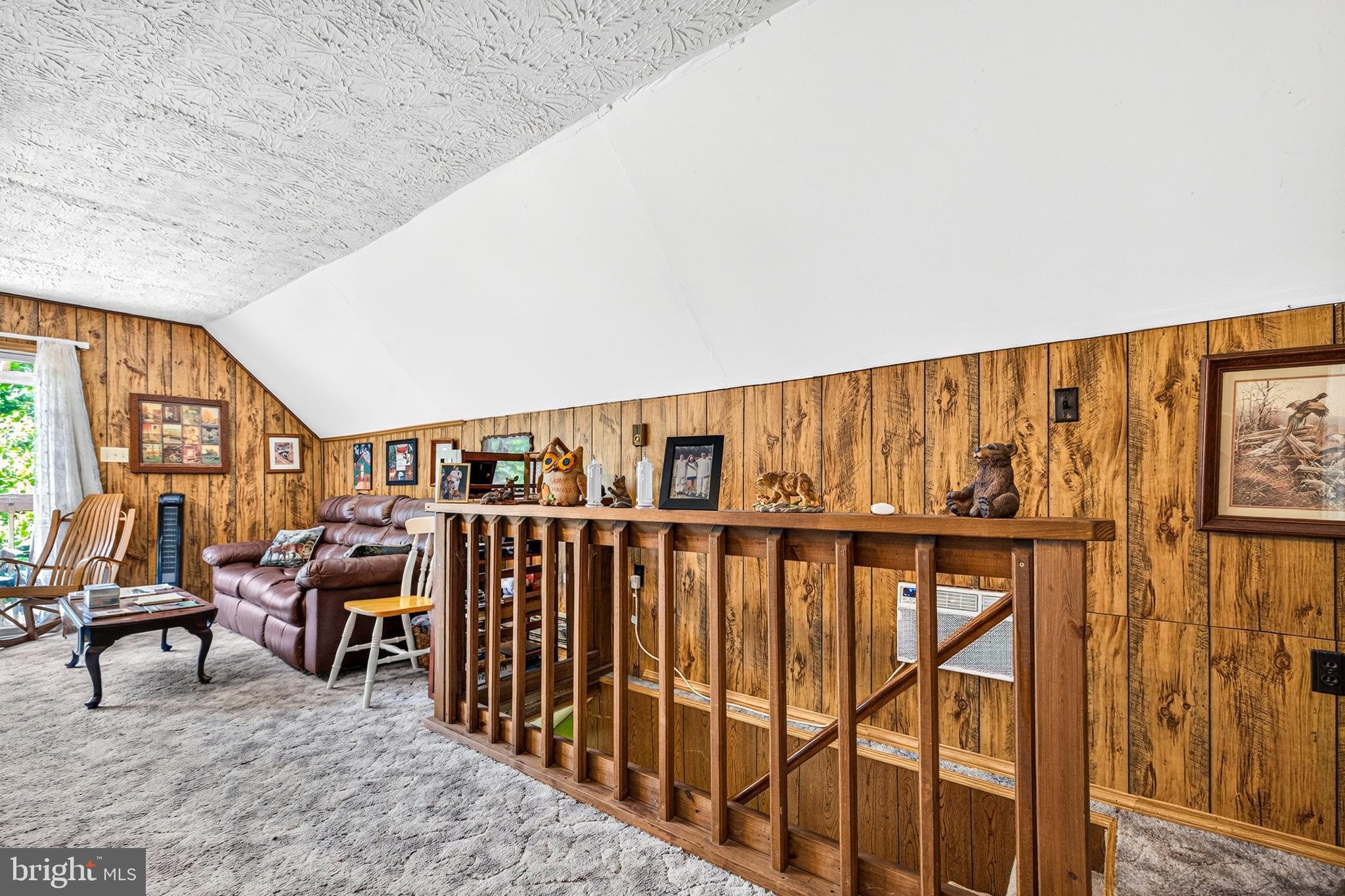 WHITE PINES DIVISON - Residential