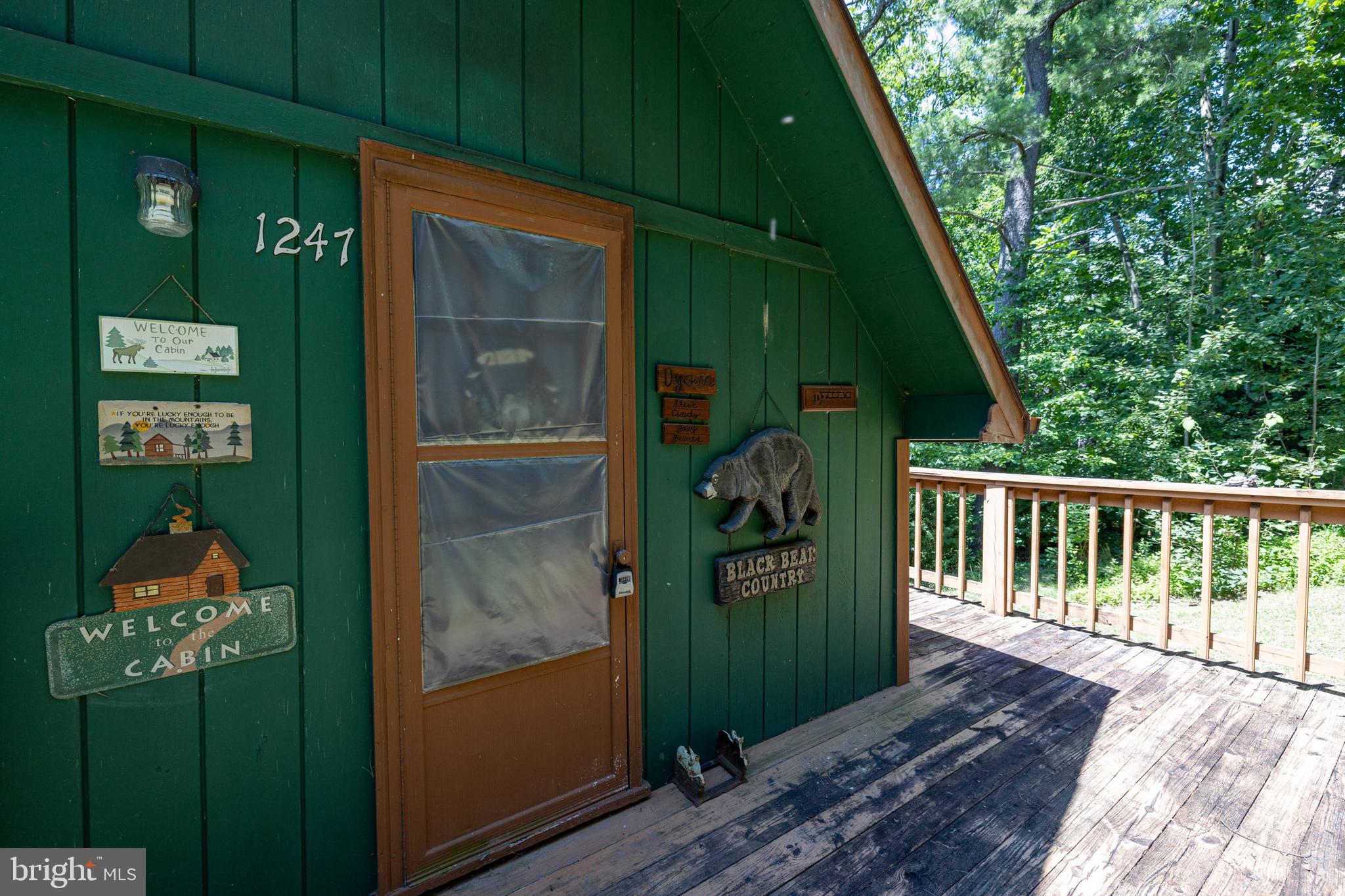 WHITE PINES DIVISON - Residential