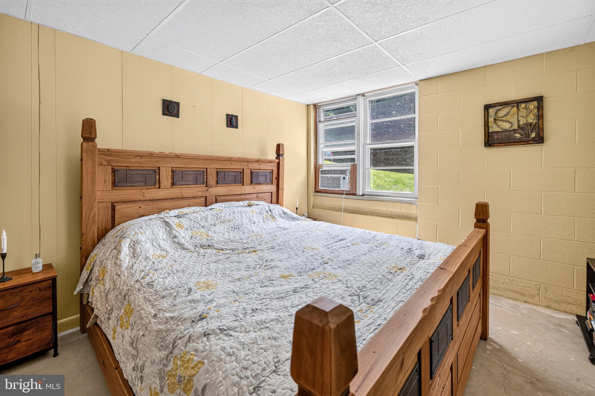 WHITE PINES DIVISON - Residential