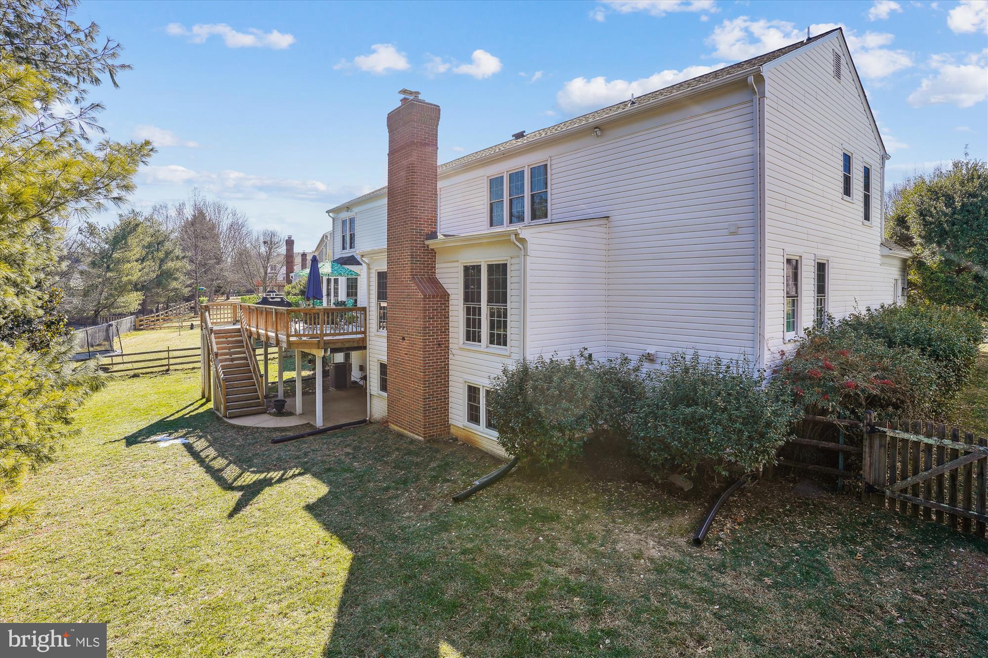 HAMPTON CHASE - Residential