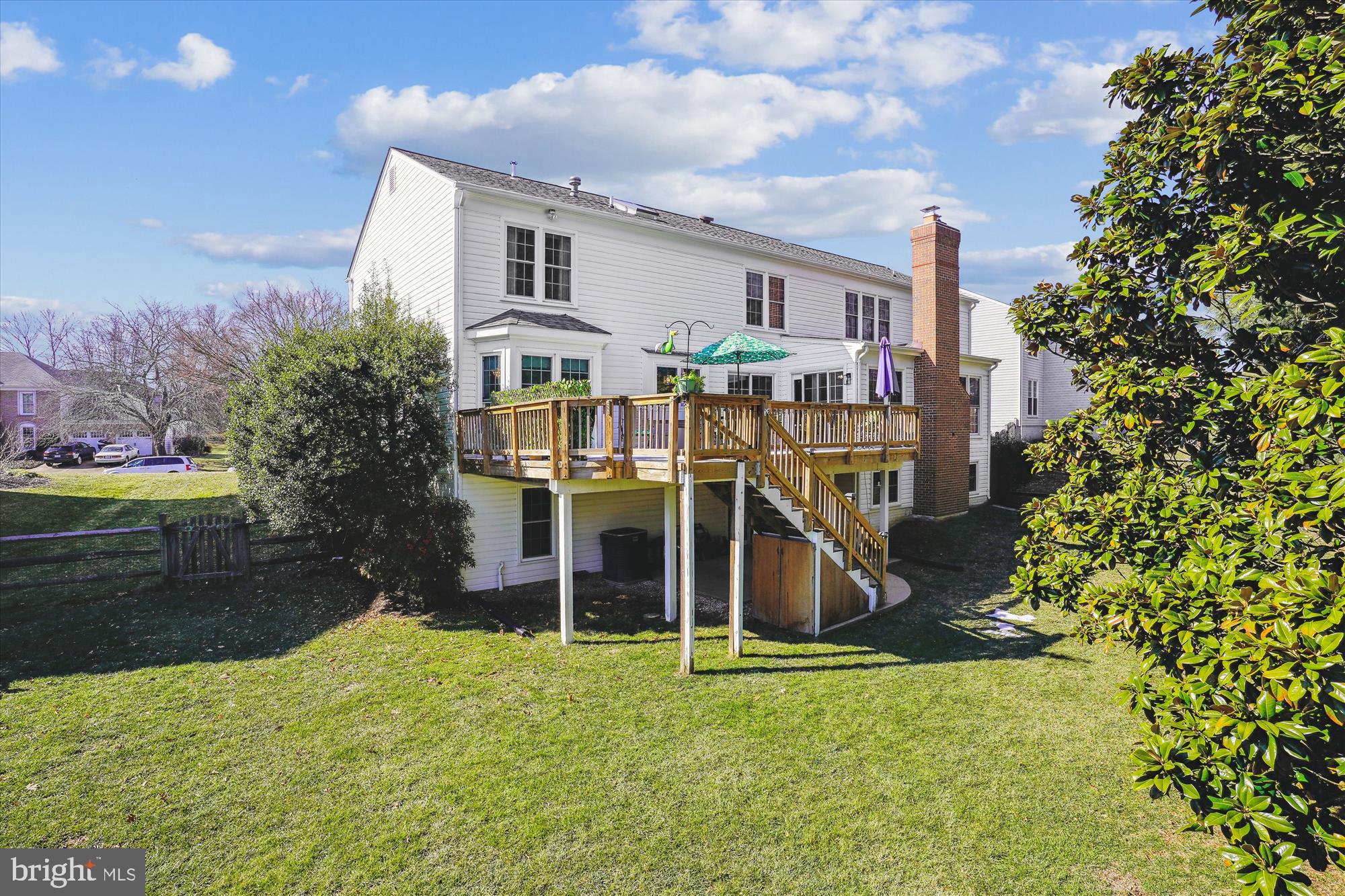 HAMPTON CHASE - Residential