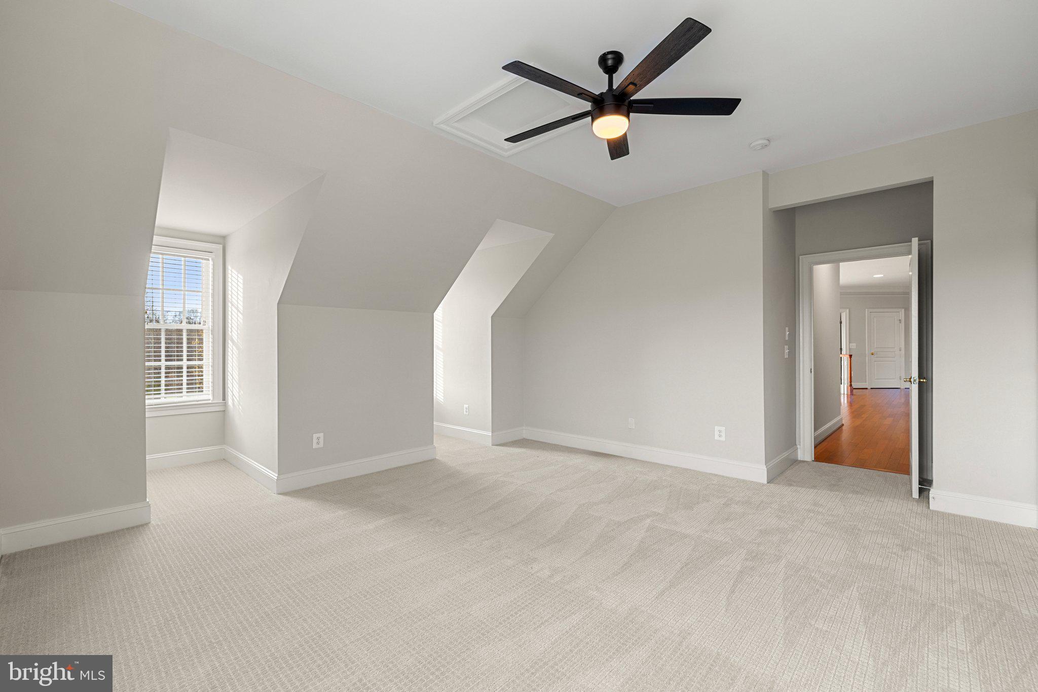 WOODBURN - Residential