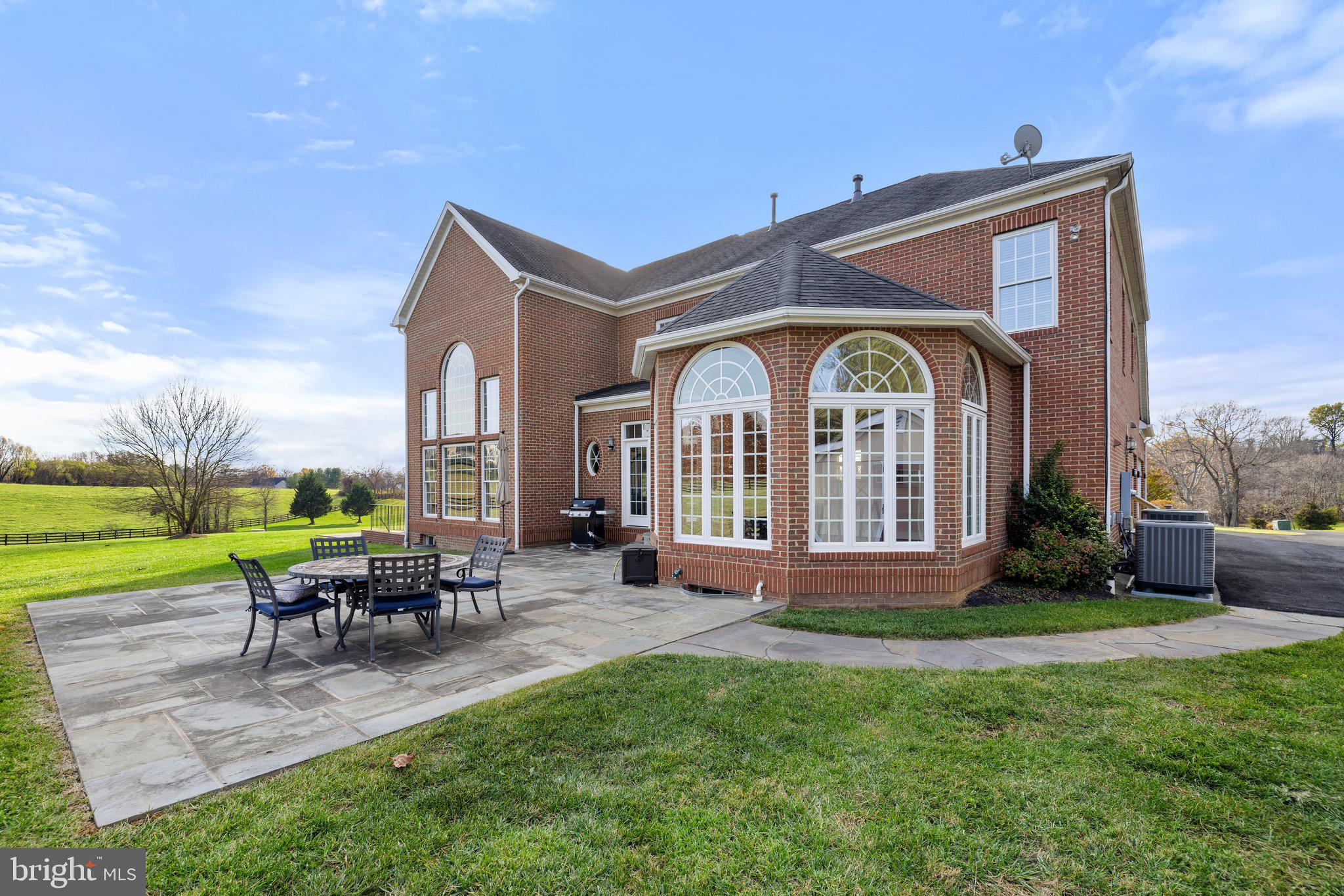 WOODBURN - Residential