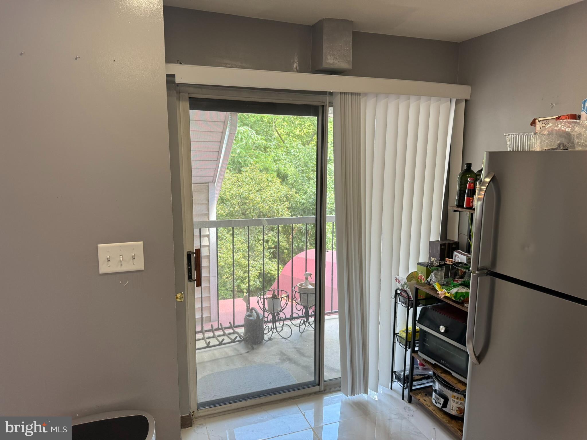 VISTAS AT LAKE ARBOR - Residential