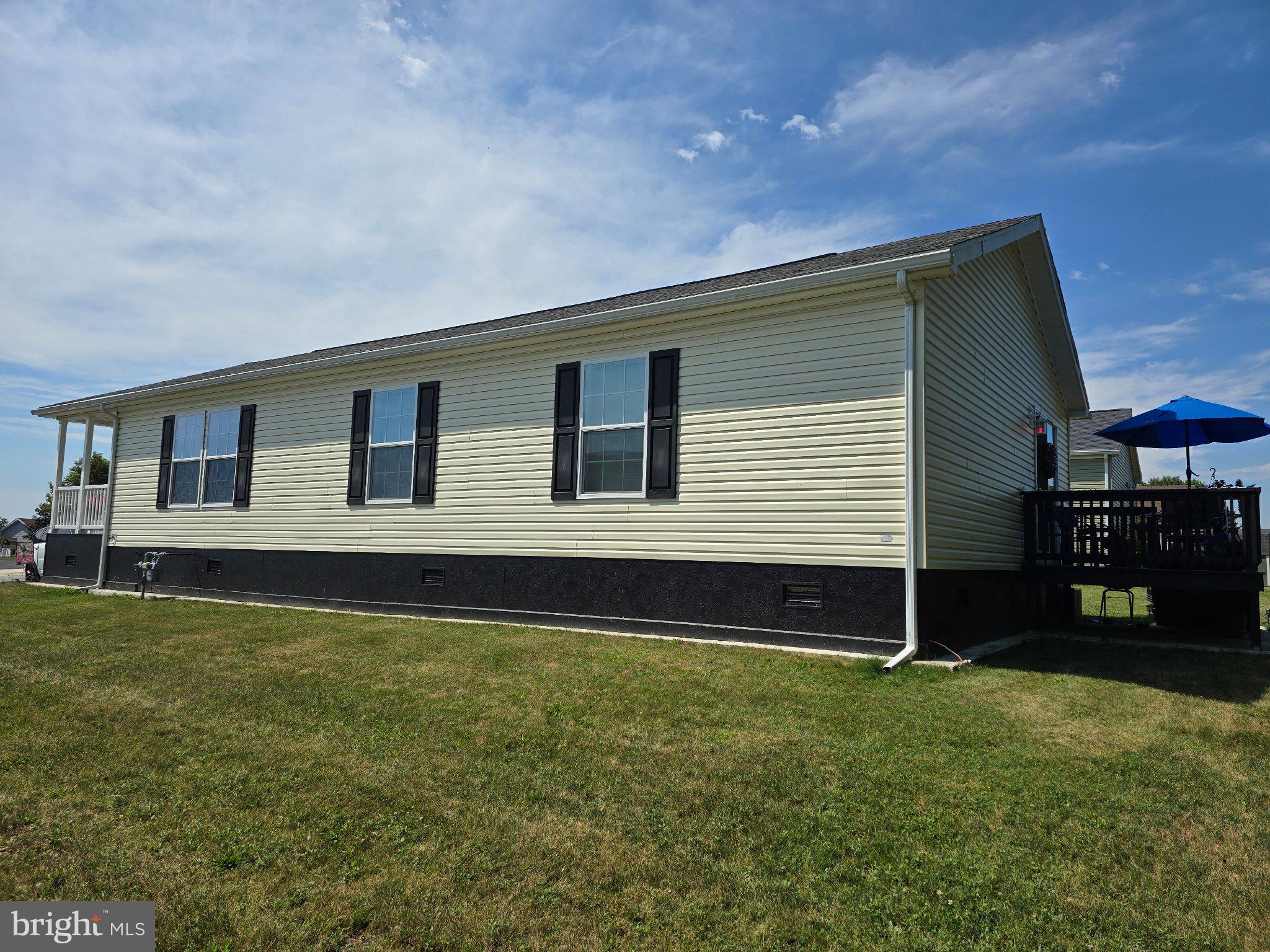 PINE MANOR - Residential