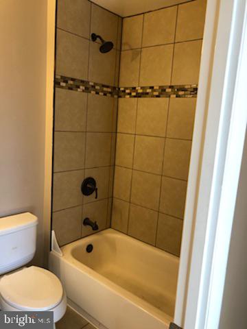 GERMANTOWN PARK - Residential Lease