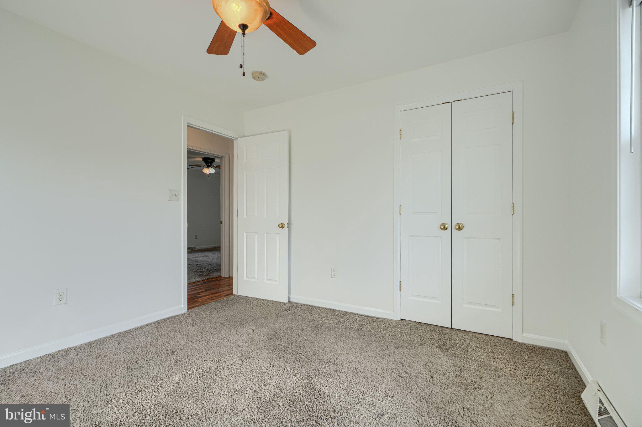 LAKE HERITAGE - Residential