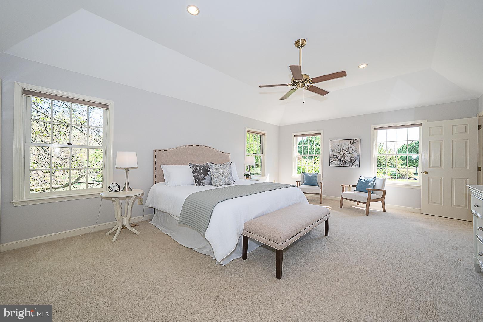 SUNWOOD FARM - Residential