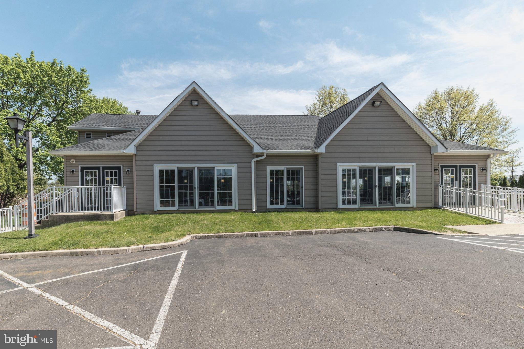 CHANCELLOR GLEN - Residential