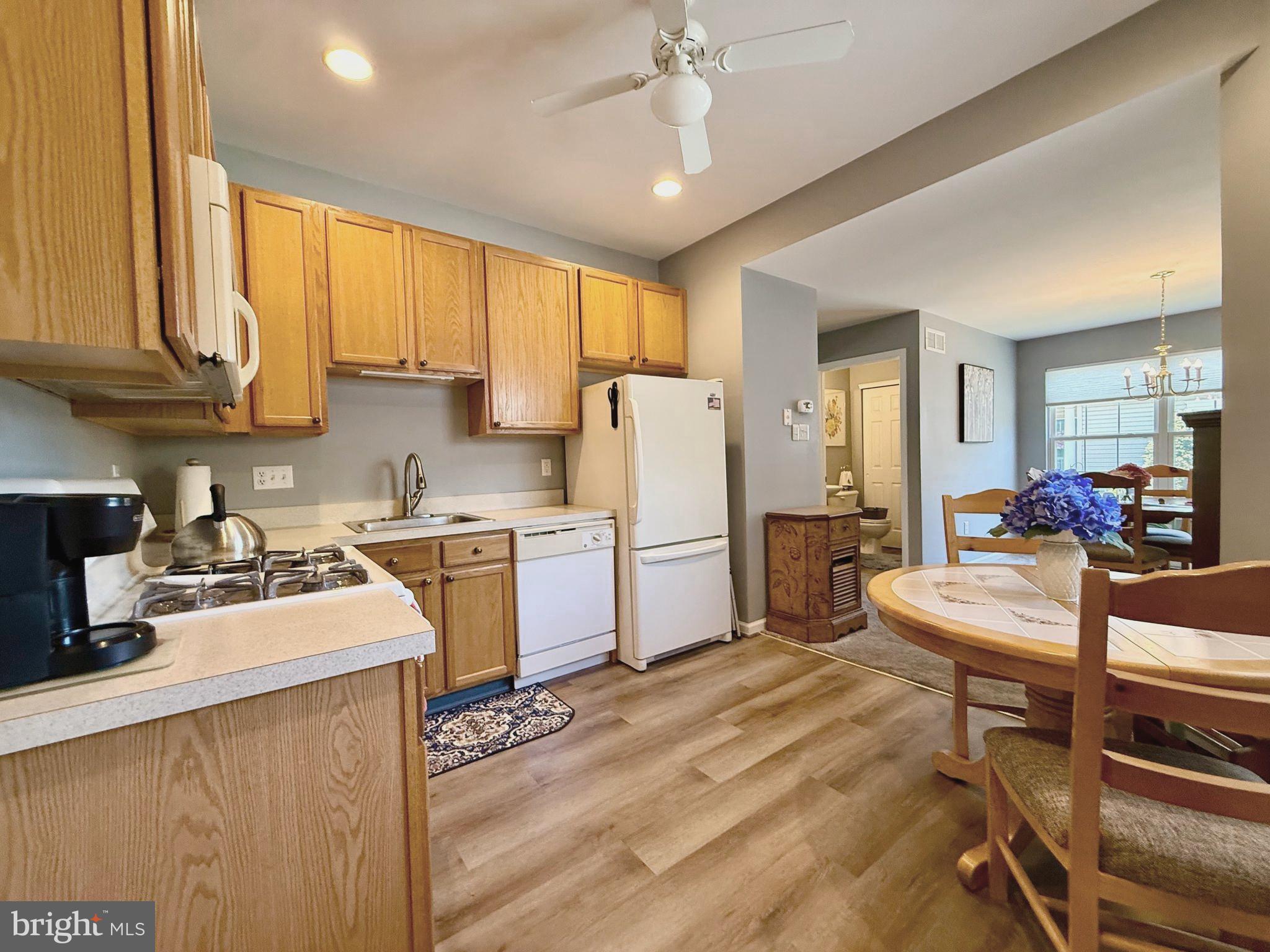 CHANCELLOR GLEN - Residential