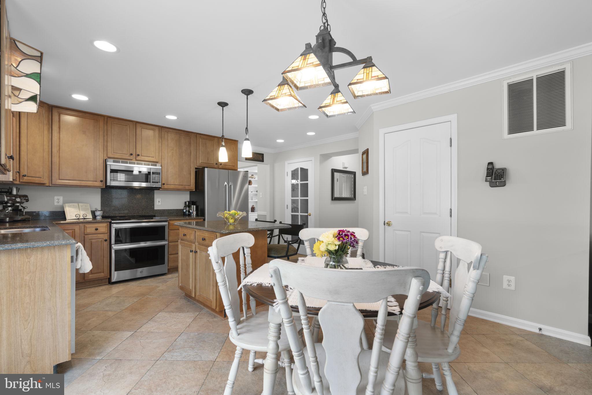LYNDWOOD - Residential