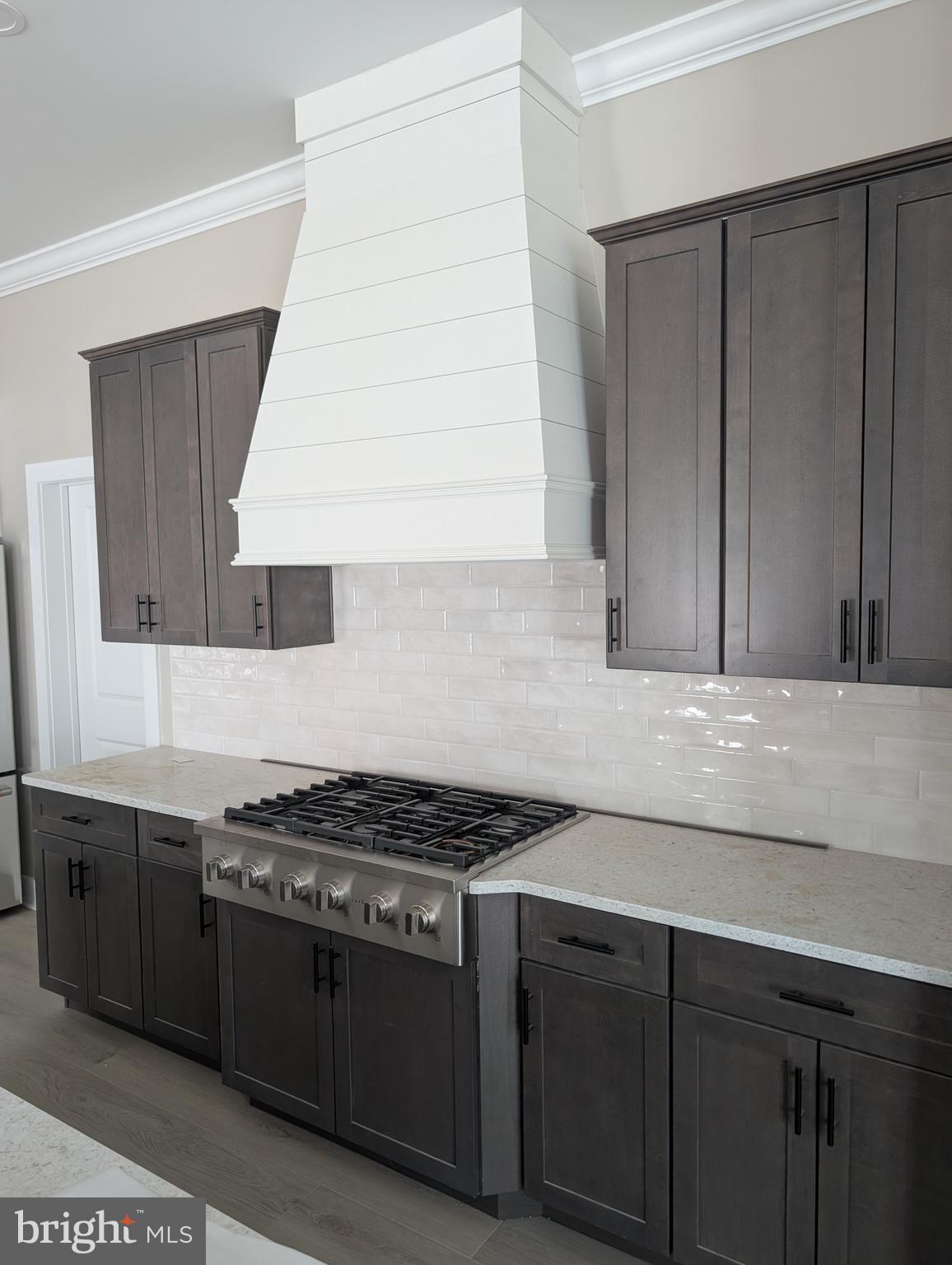 BAY VISTA - Residential