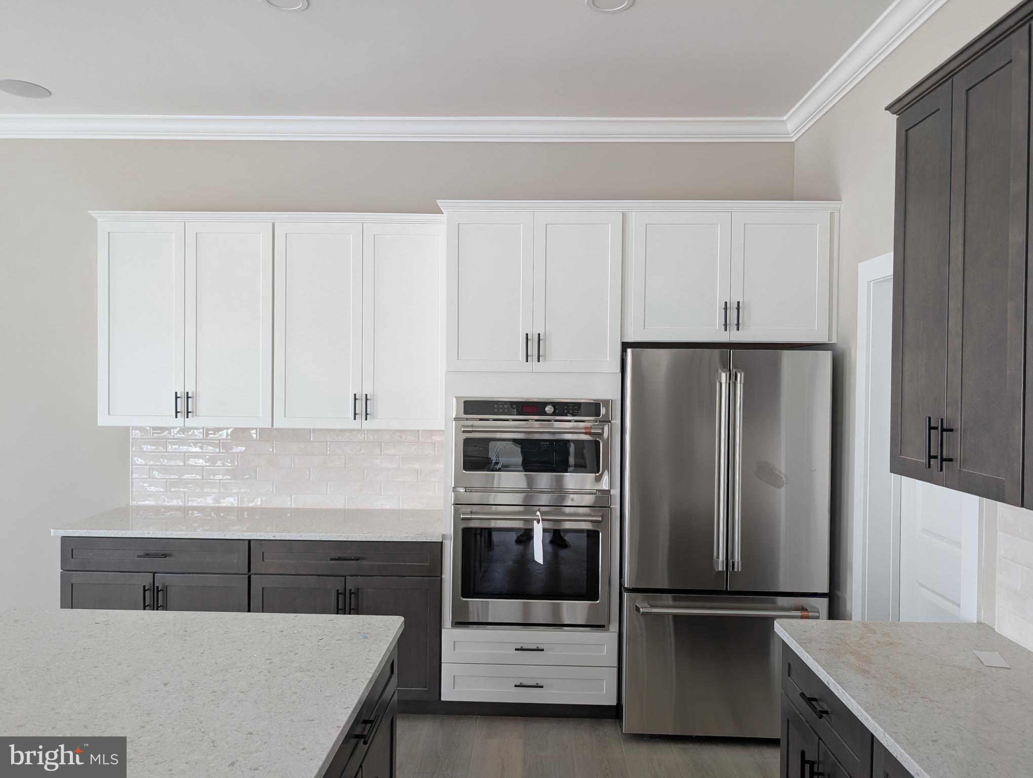 BAY VISTA - Residential