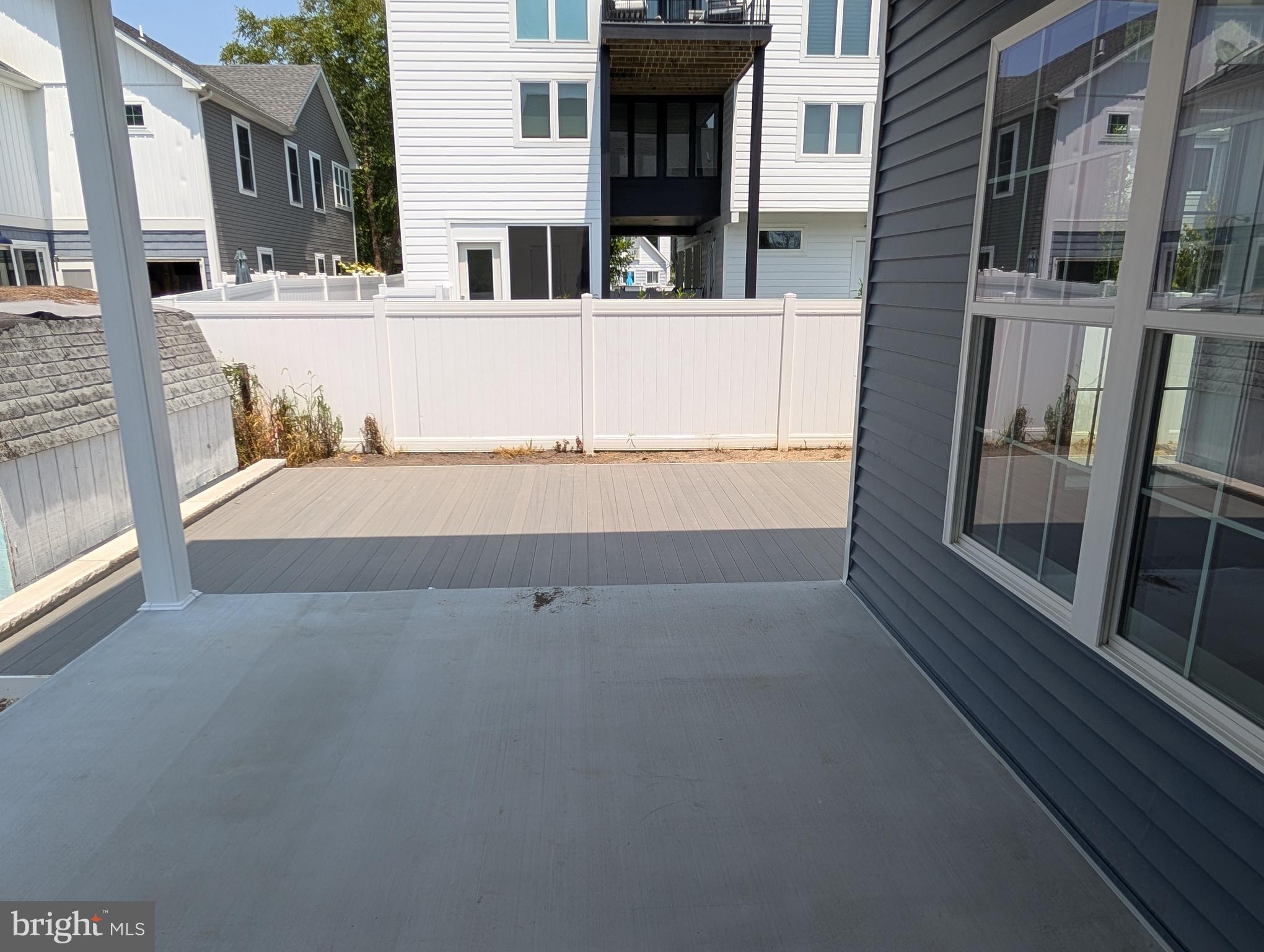 BAY VISTA - Residential