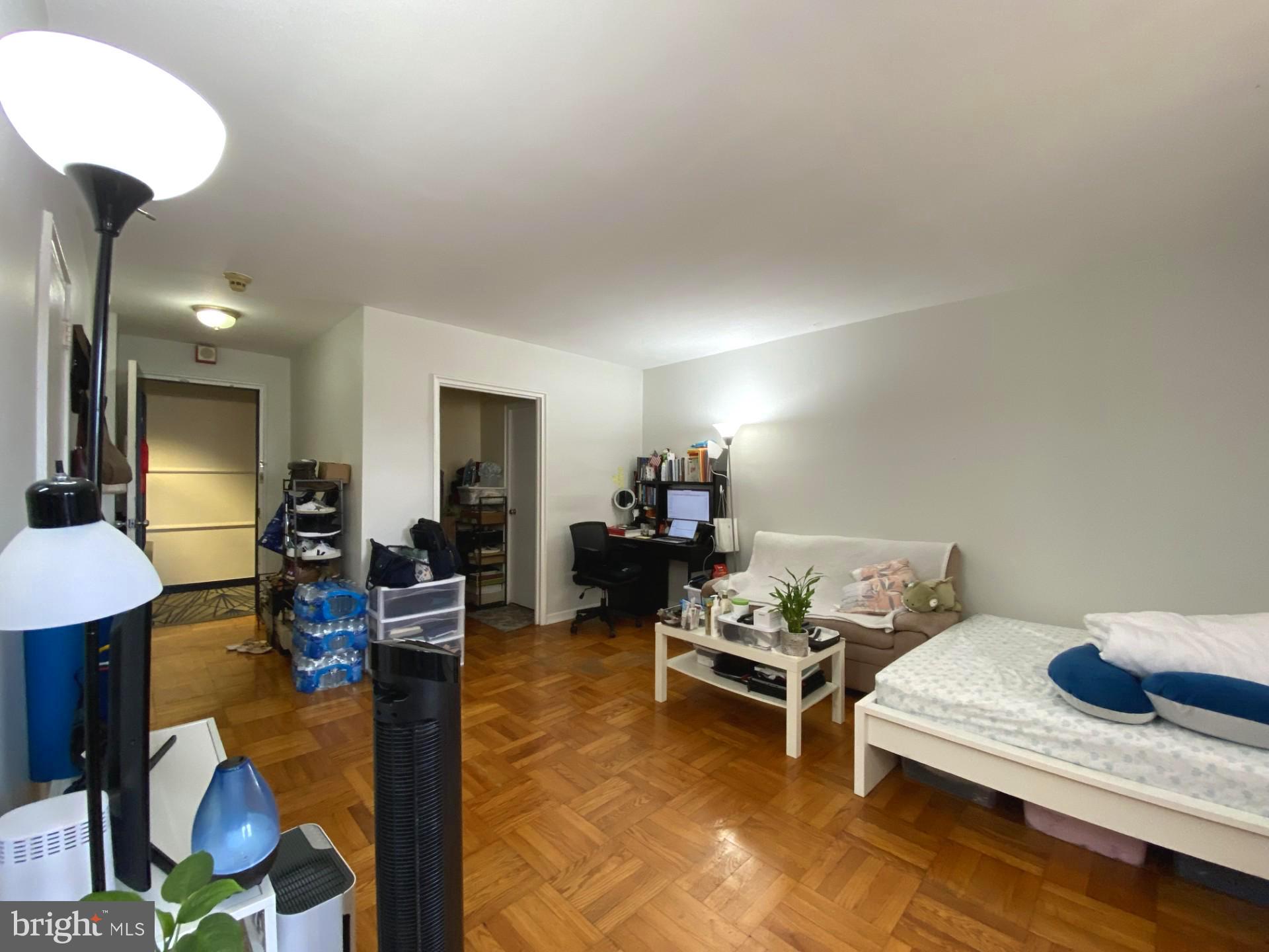 ART MUSEUM AREA - Residential