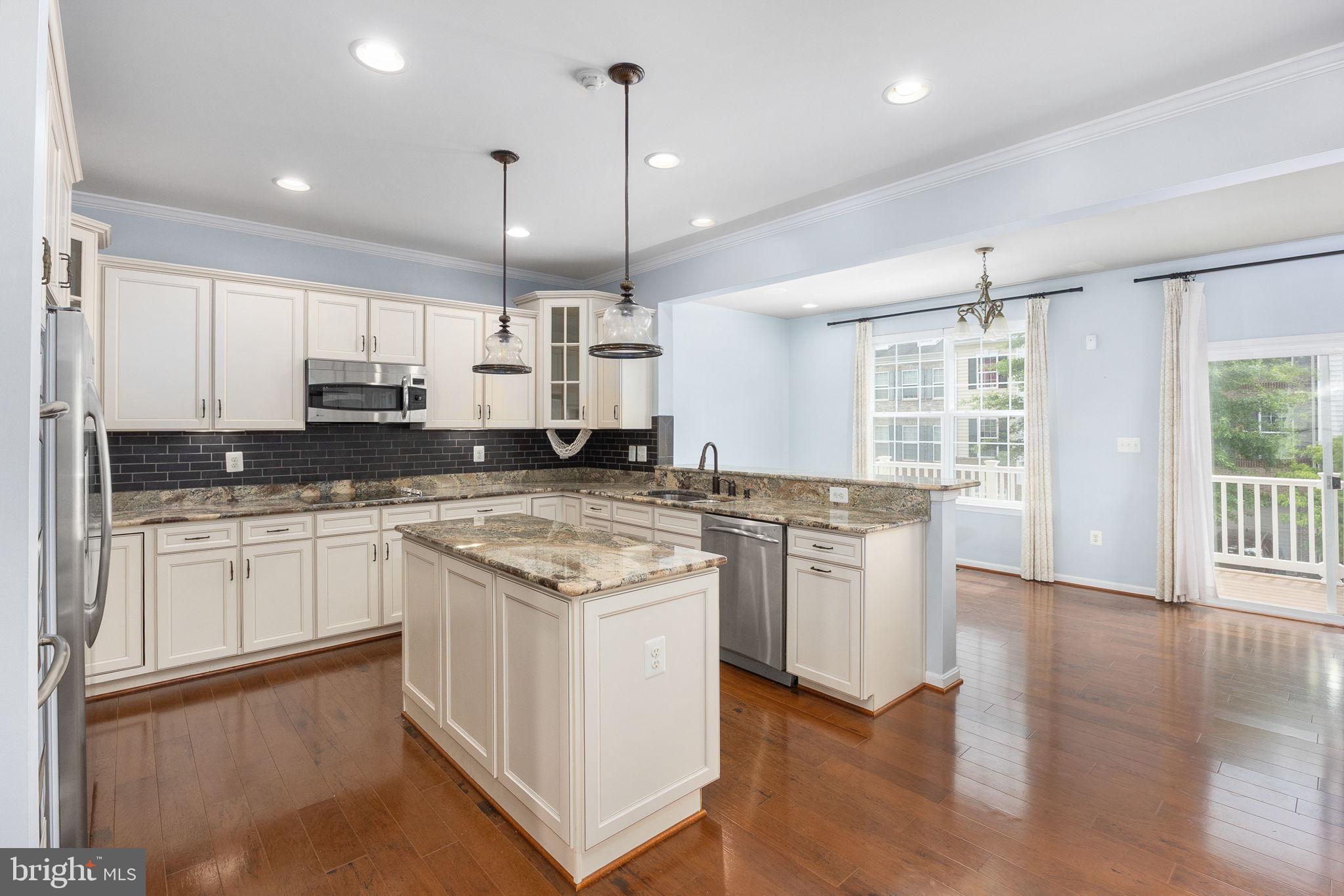 DOMINION CROSSING - Residential