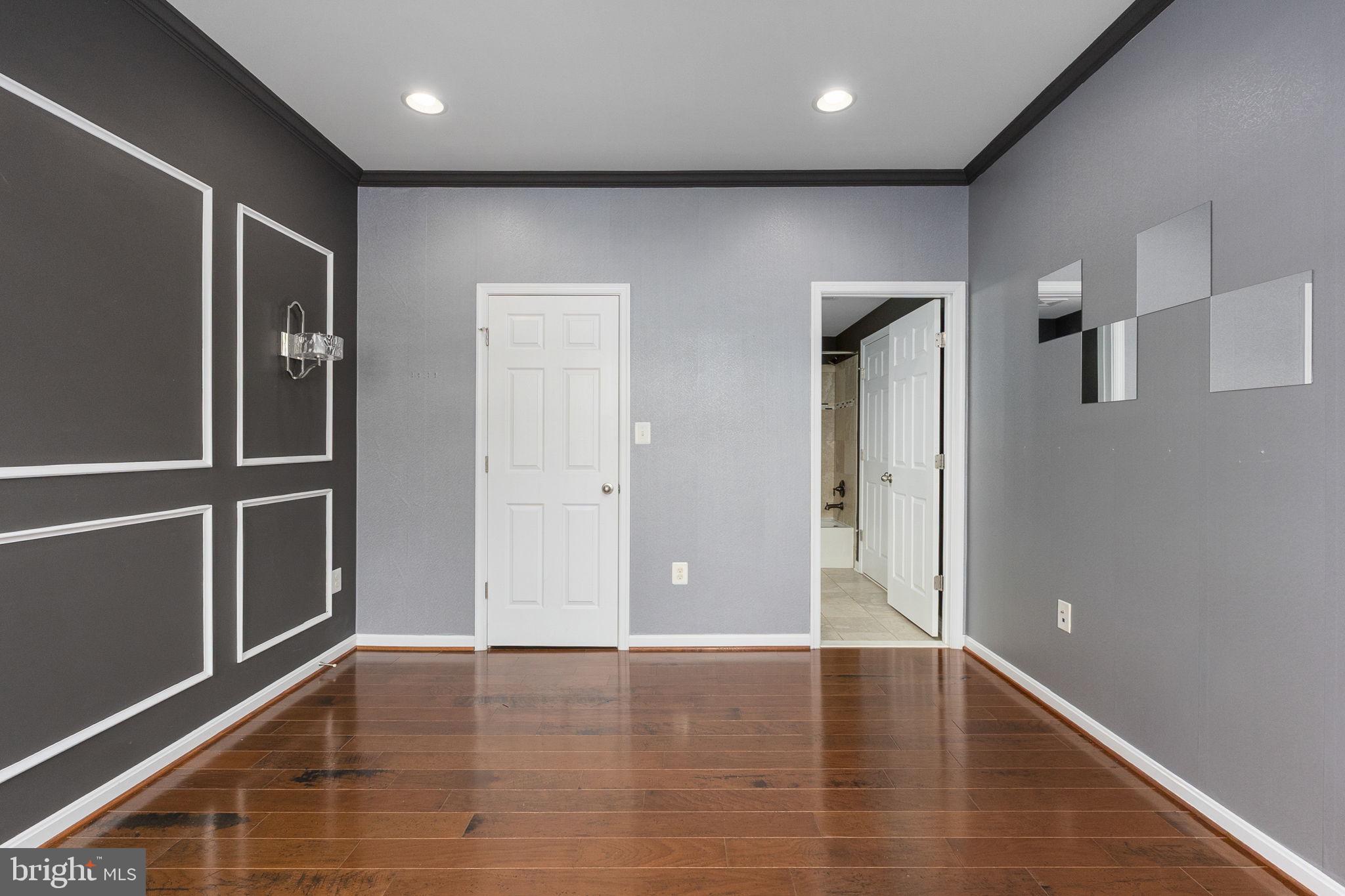 DOMINION CROSSING - Residential