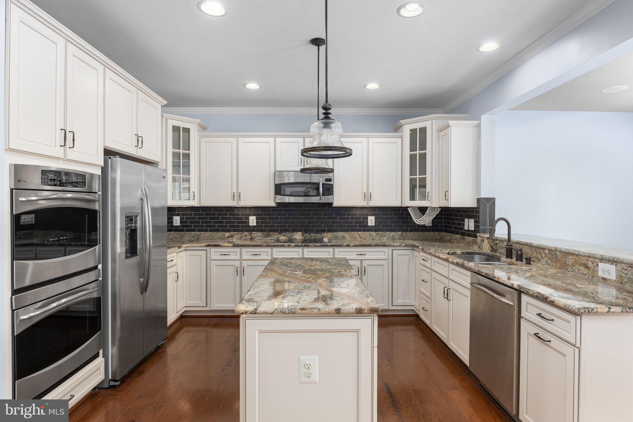 DOMINION CROSSING - Residential