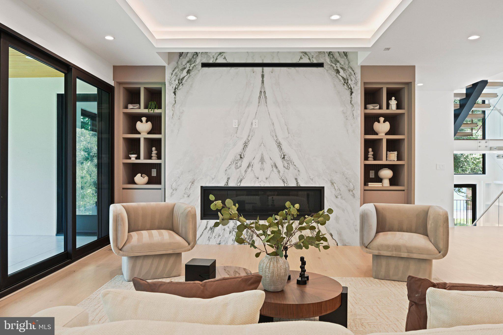POTOMAC HILLS - Residential