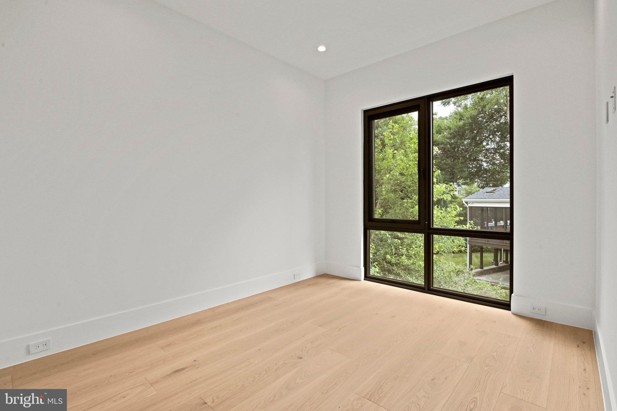 POTOMAC HILLS - Residential