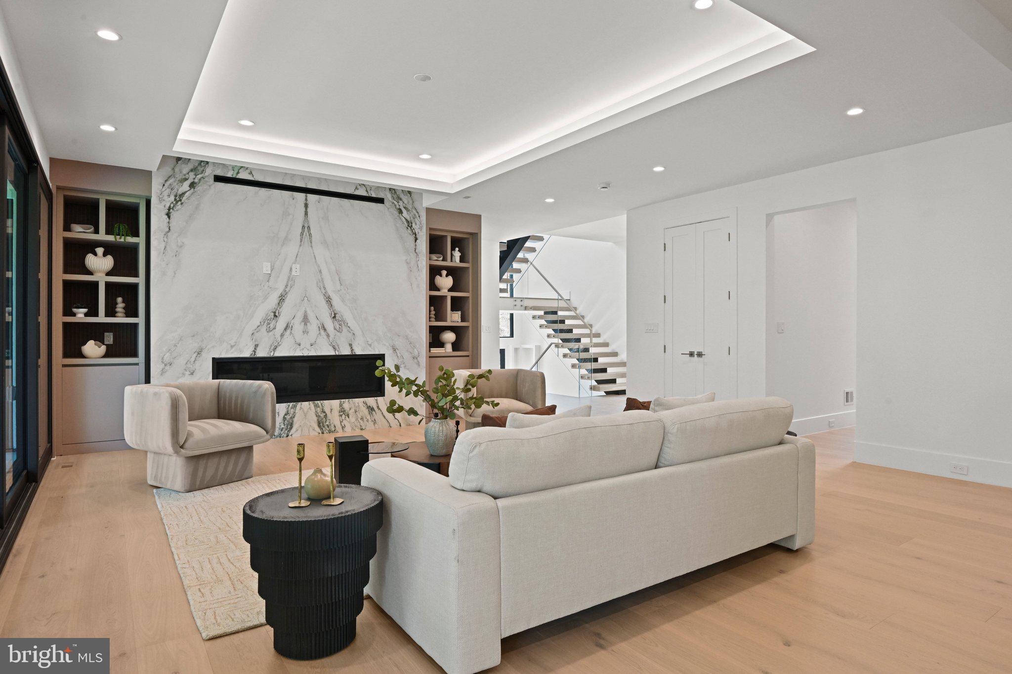 POTOMAC HILLS - Residential