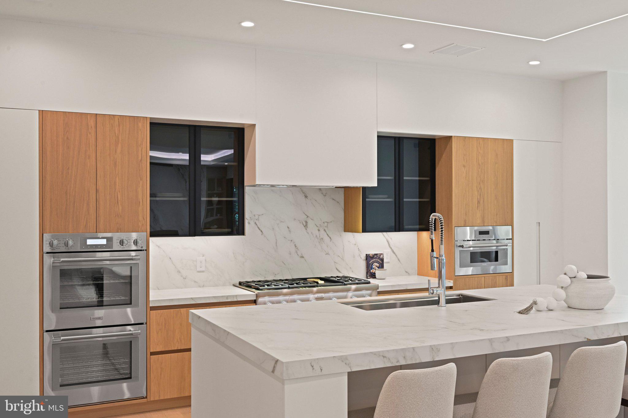 POTOMAC HILLS - Residential