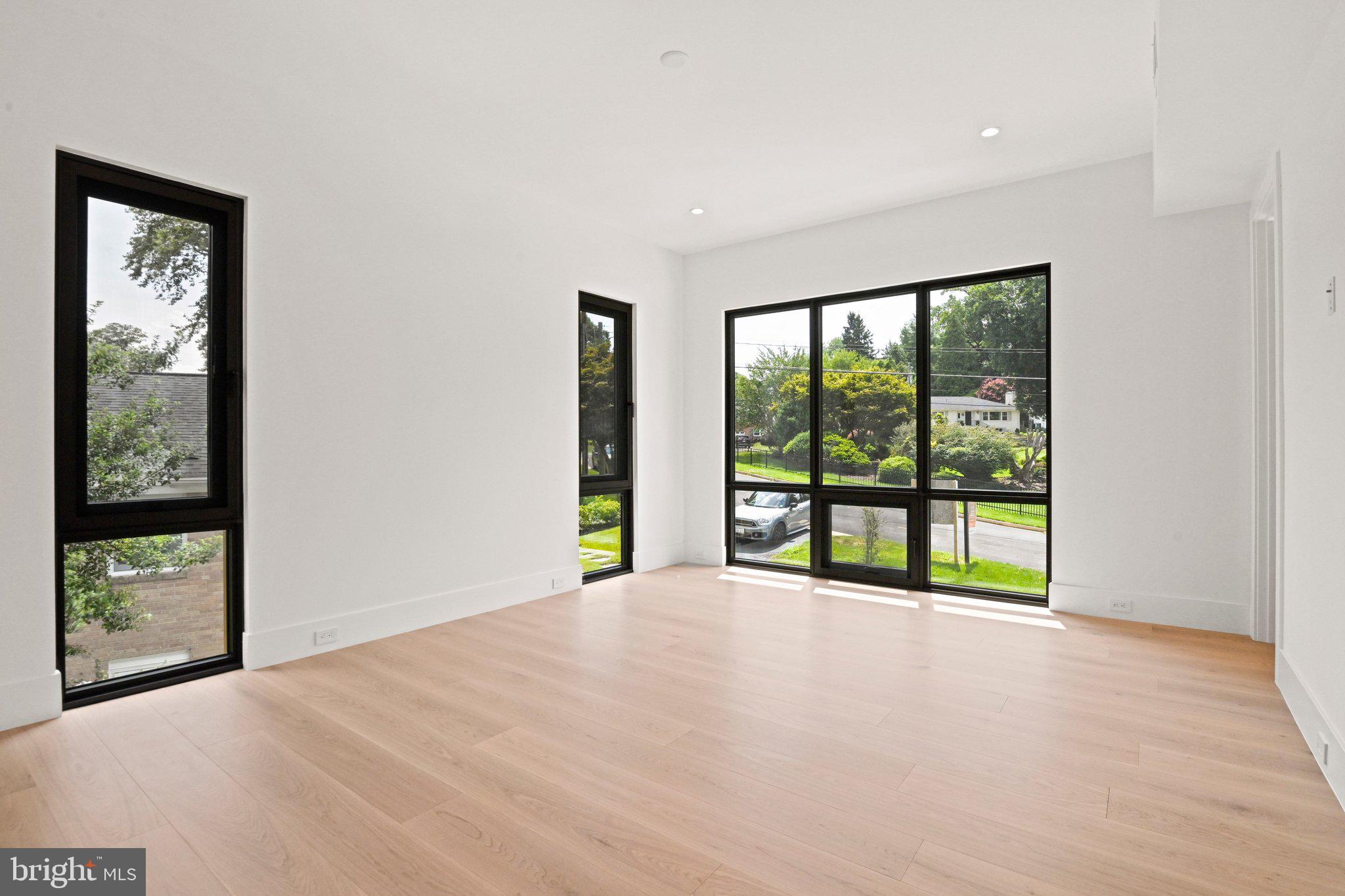 POTOMAC HILLS - Residential