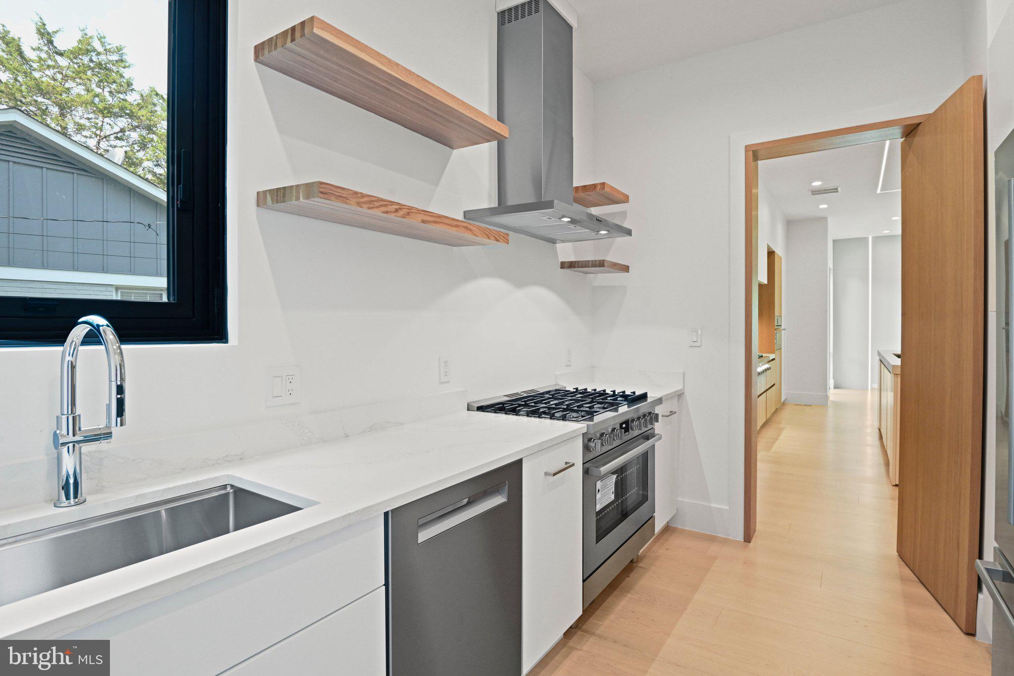 POTOMAC HILLS - Residential