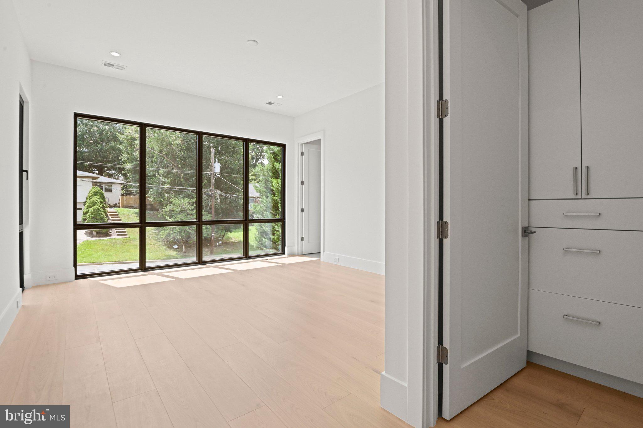 POTOMAC HILLS - Residential