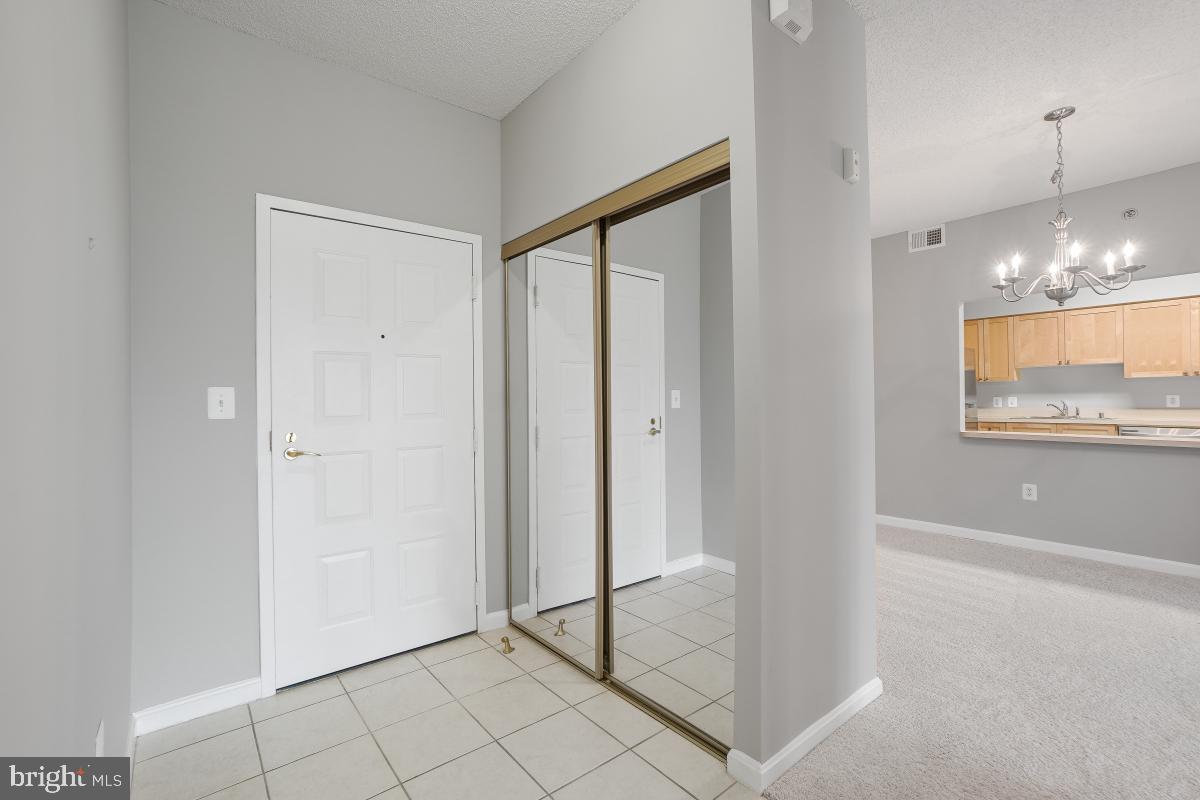CREEKSIDE AT LEISURE WORLD - Residential