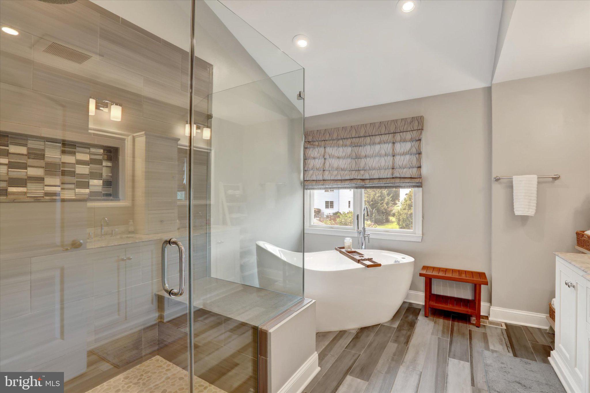 AFTON CHASE - Residential