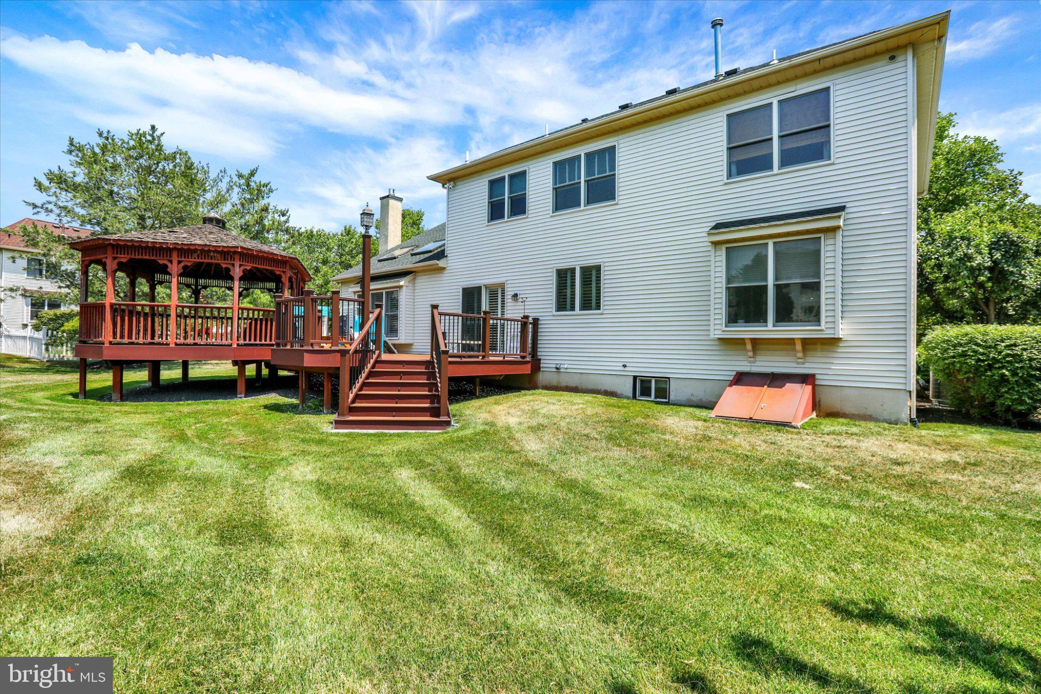 AFTON CHASE - Residential