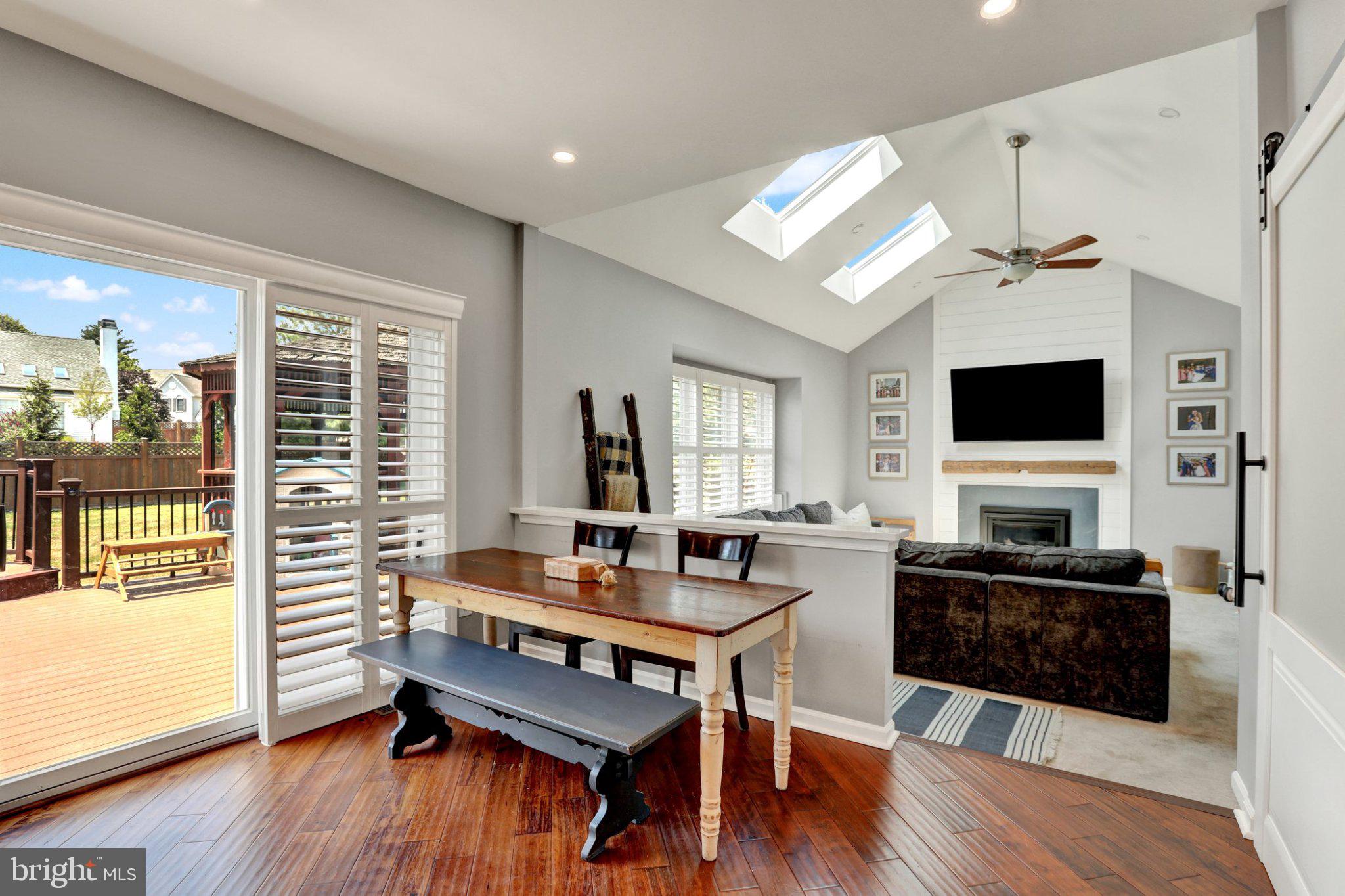 AFTON CHASE - Residential