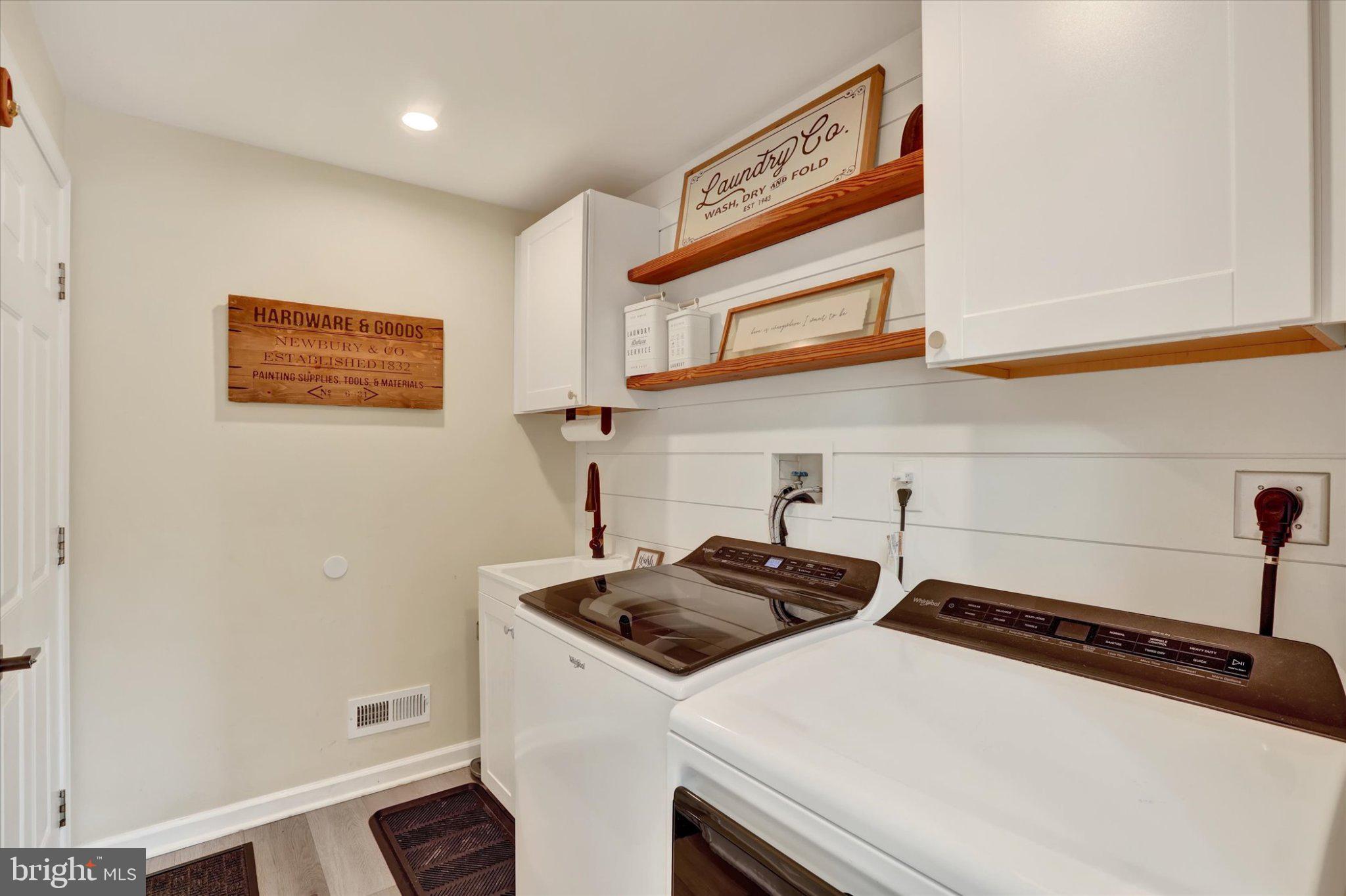 AFTON CHASE - Residential
