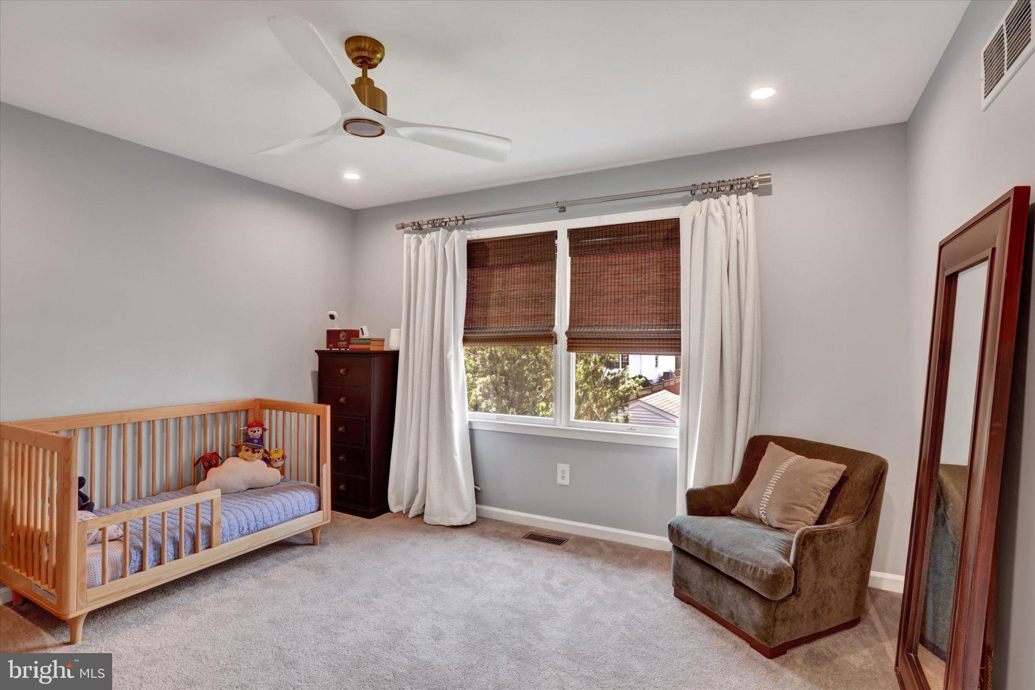 AFTON CHASE - Residential