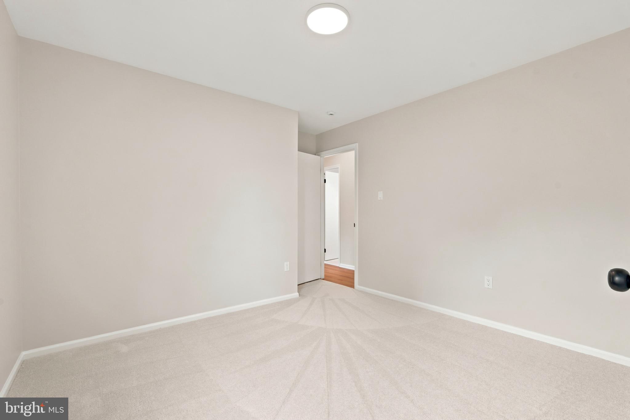 BURKE CENTRE - Residential