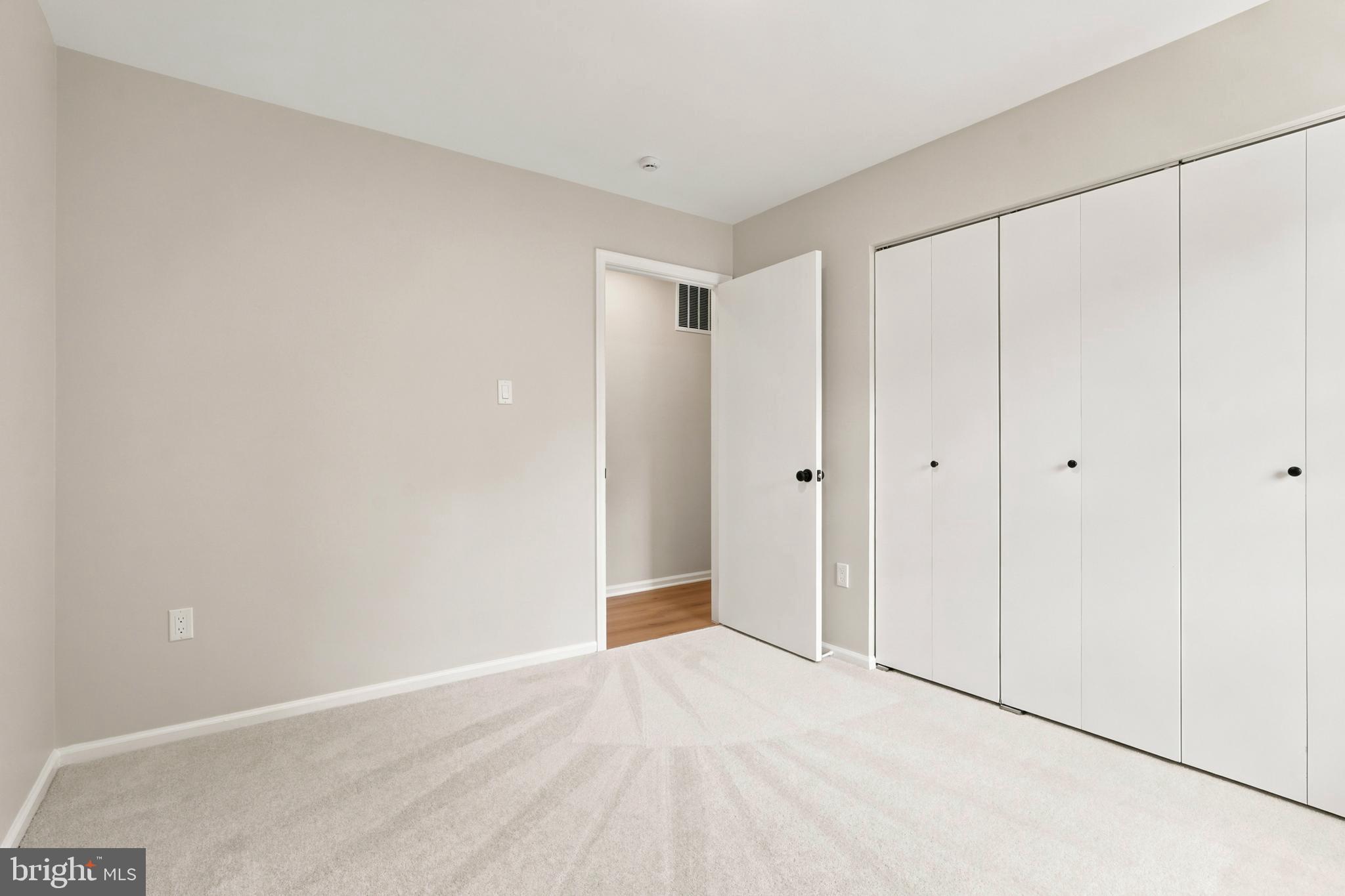BURKE CENTRE - Residential