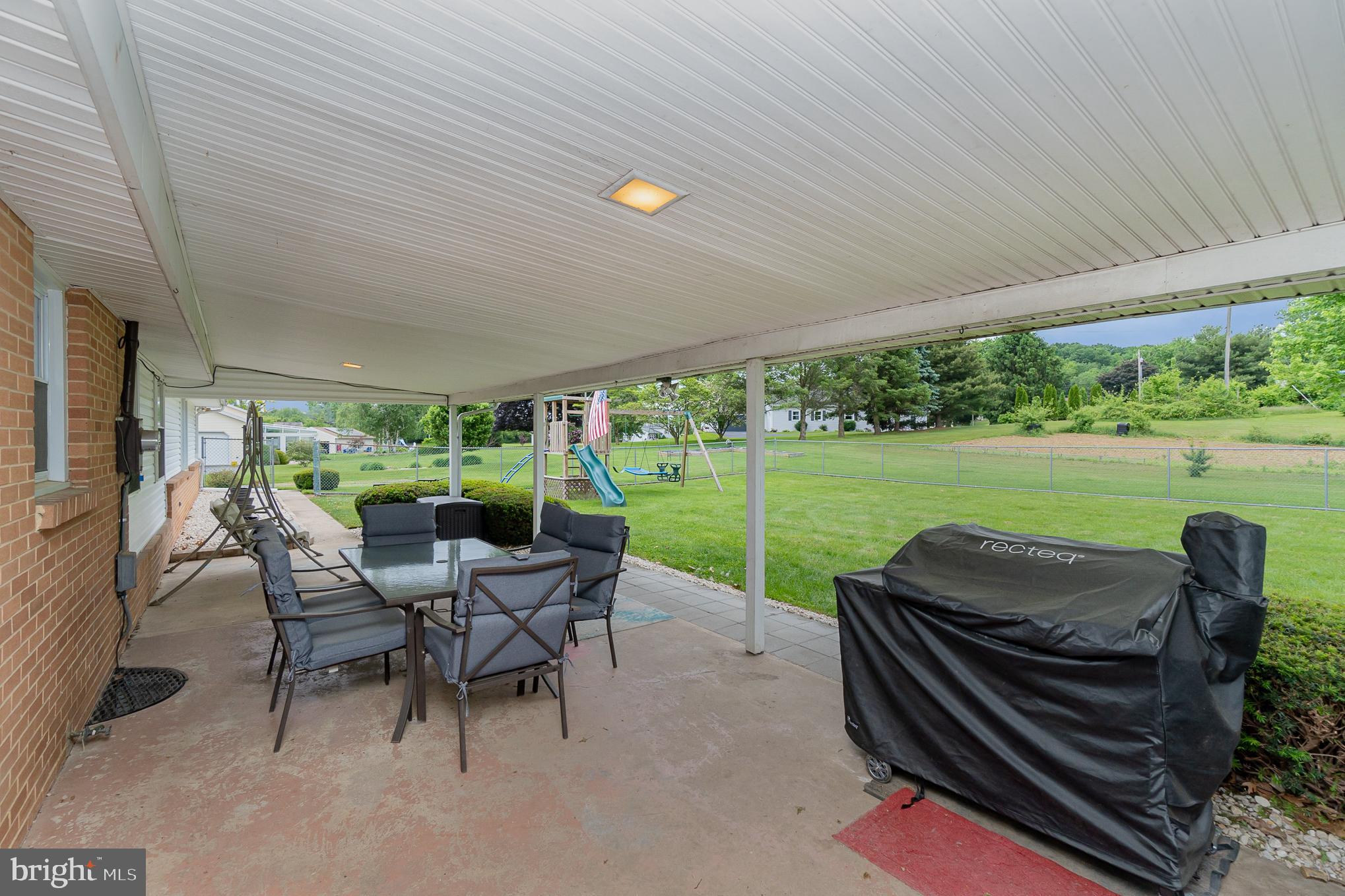 DILLSBURG - Residential