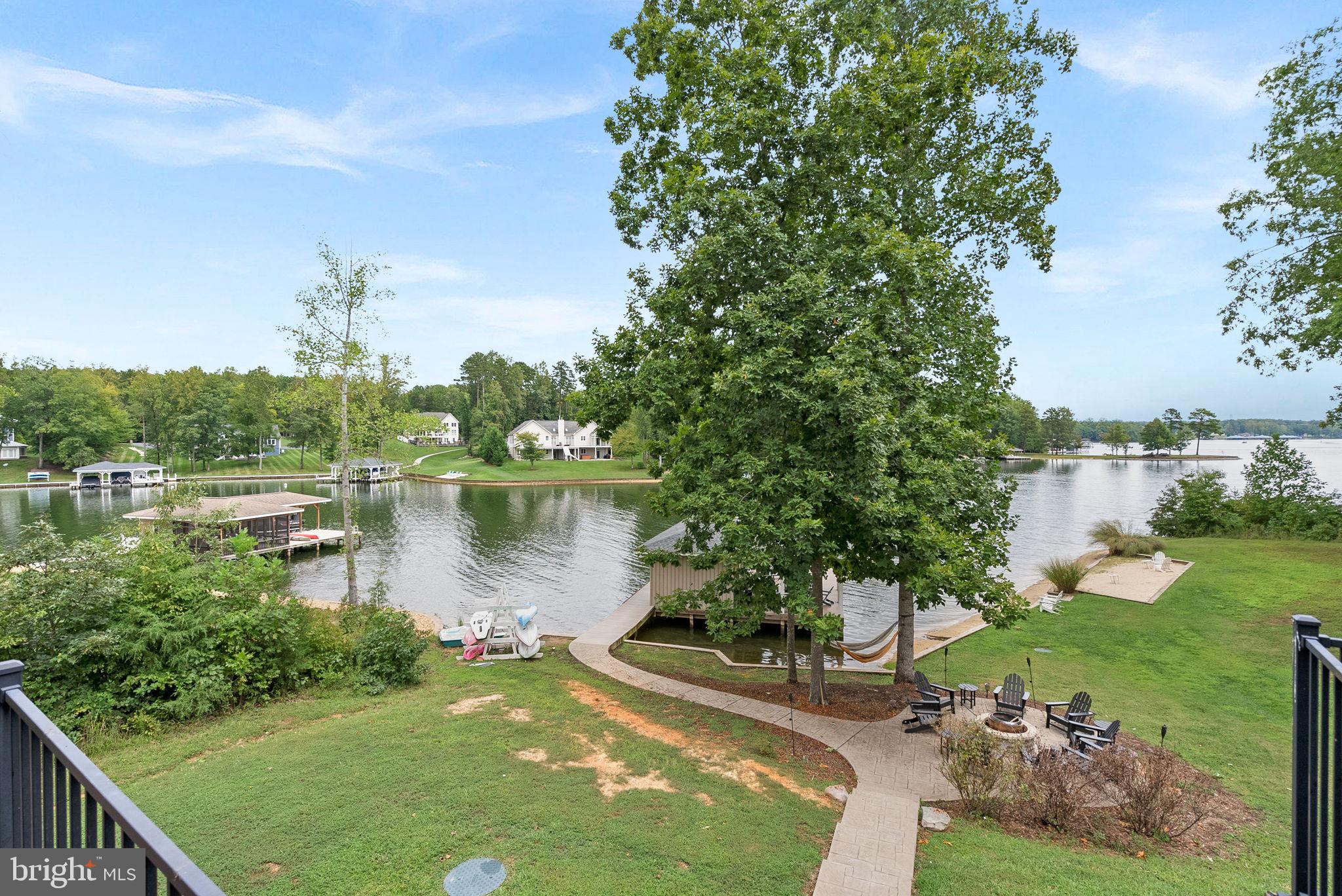THE WATERS AT LAKE ANNA - Residential