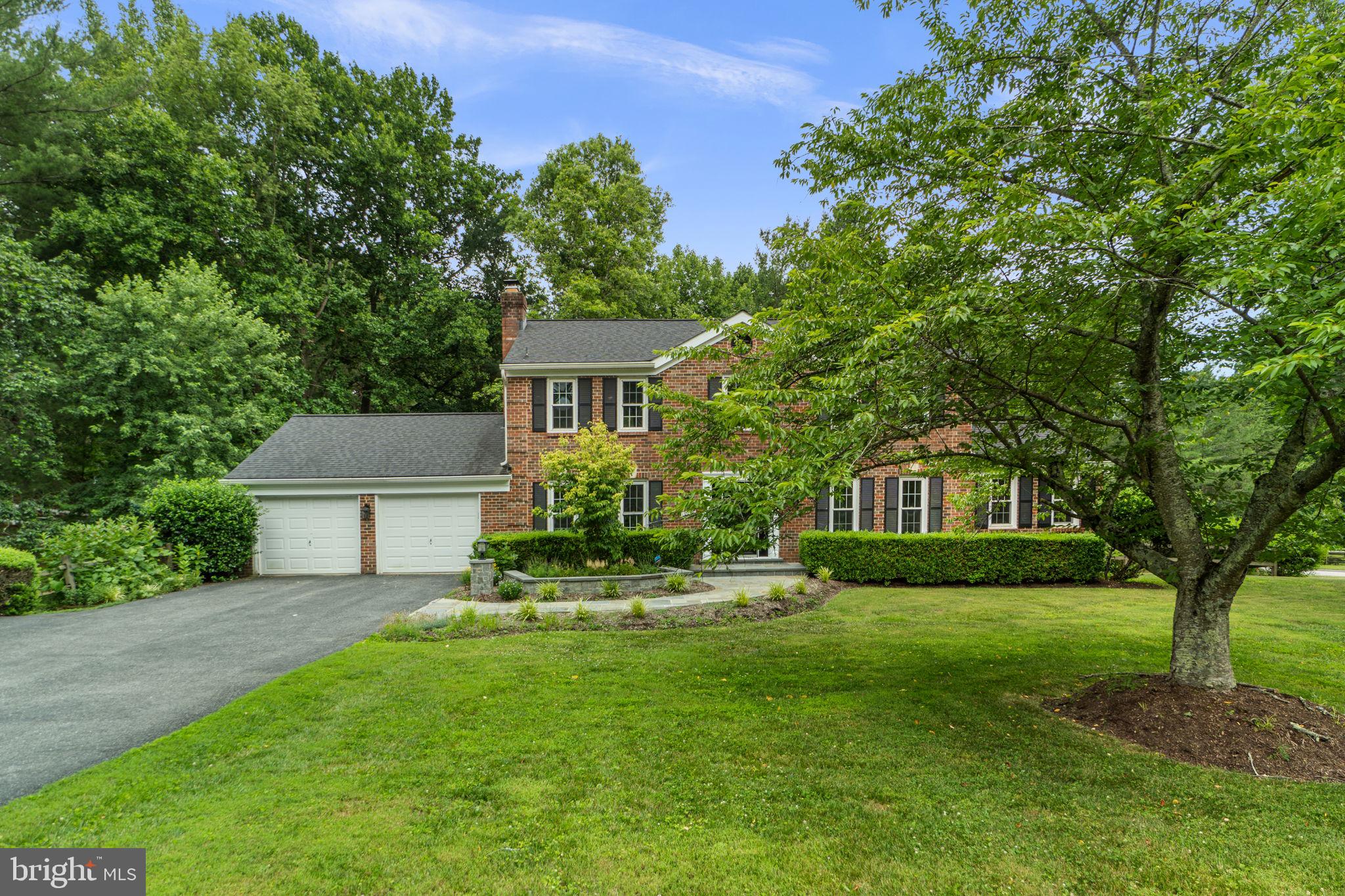 RIVERS EDGE - Residential