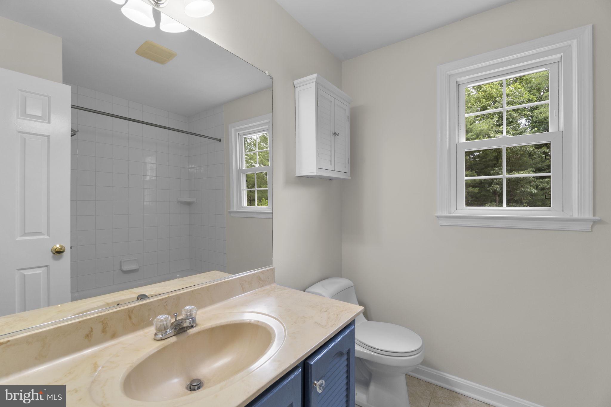 RIVERS EDGE - Residential