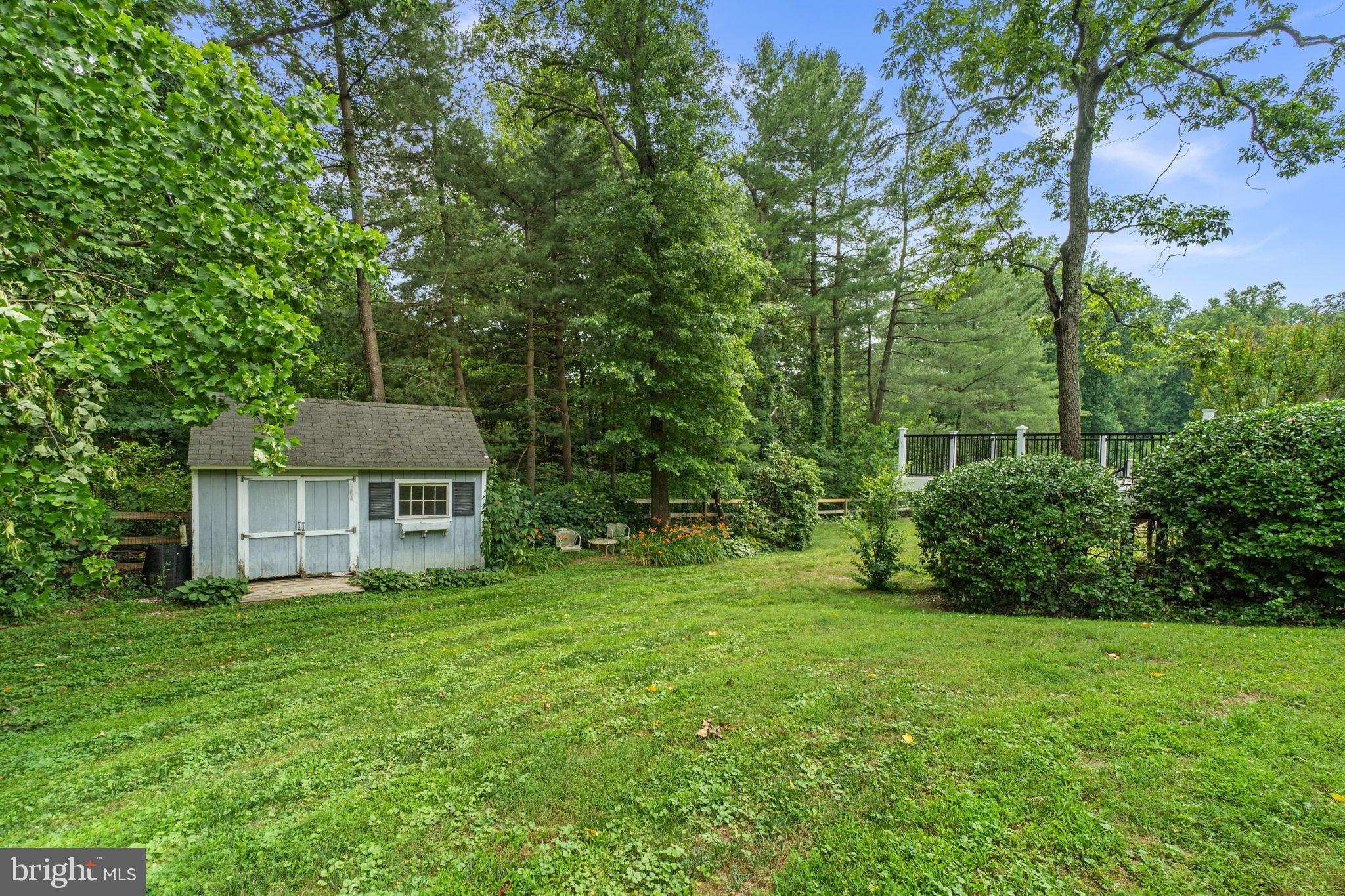 RIVERS EDGE - Residential