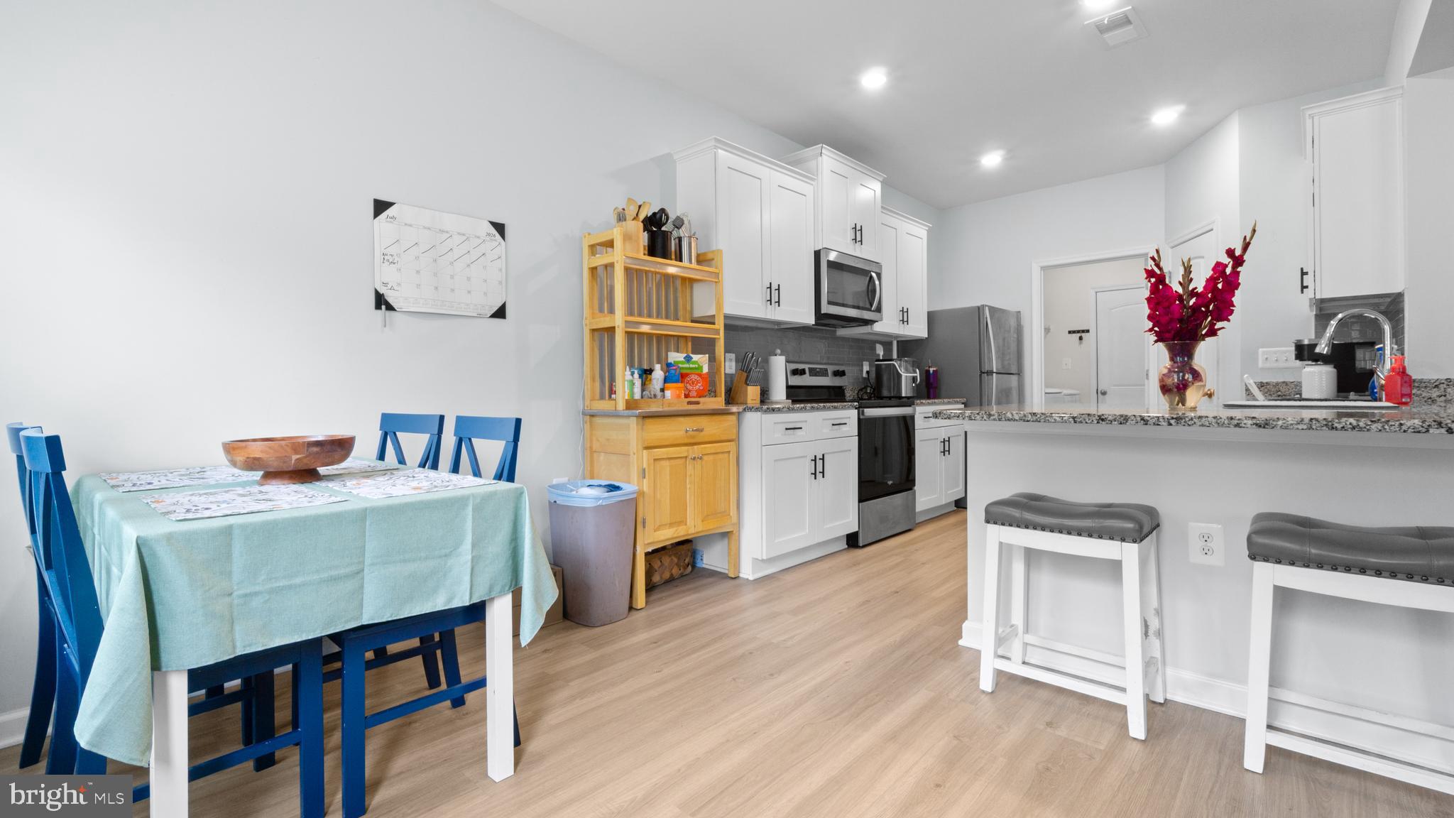 BROOKFIELD - Residential