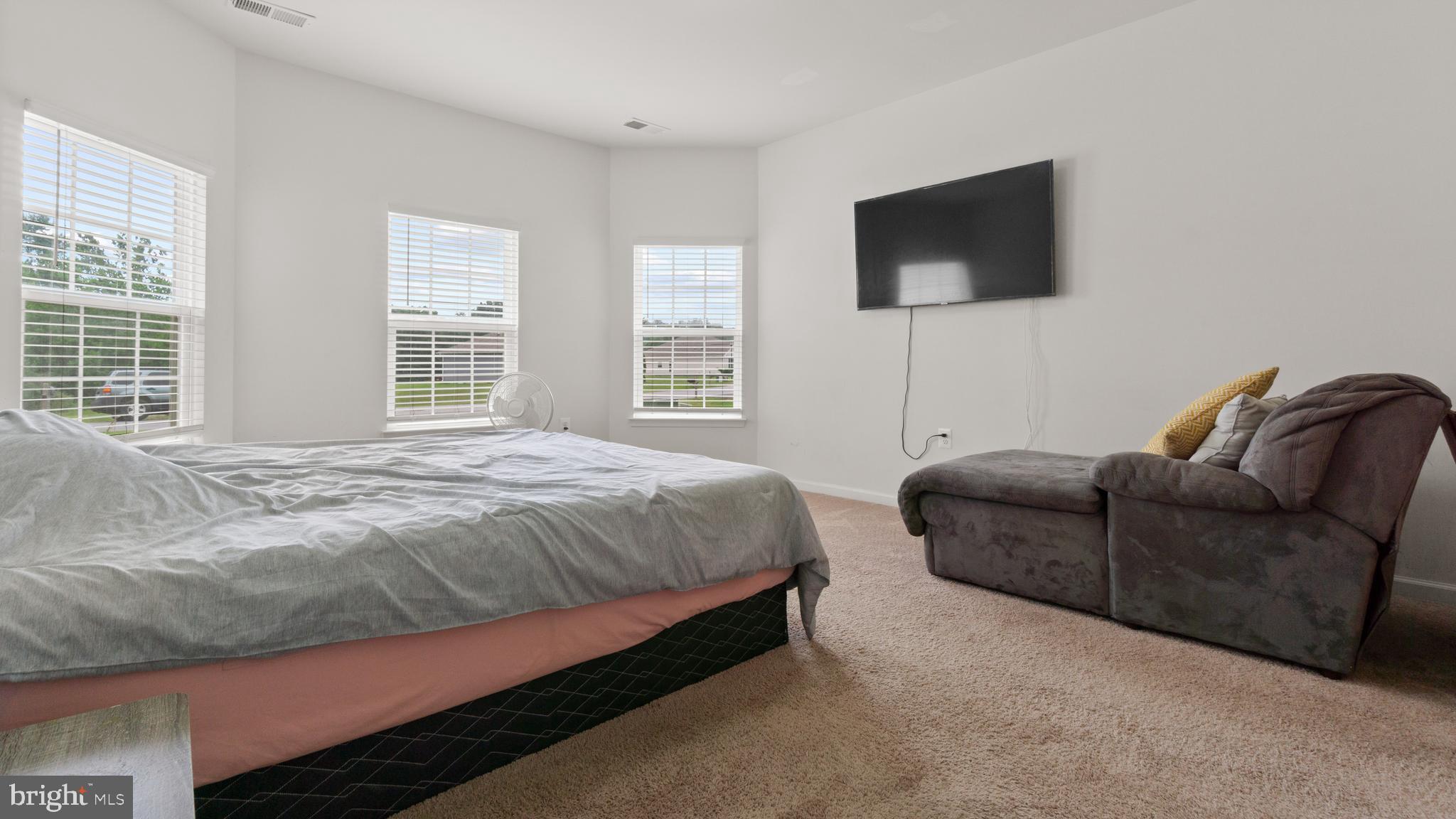 BROOKFIELD - Residential