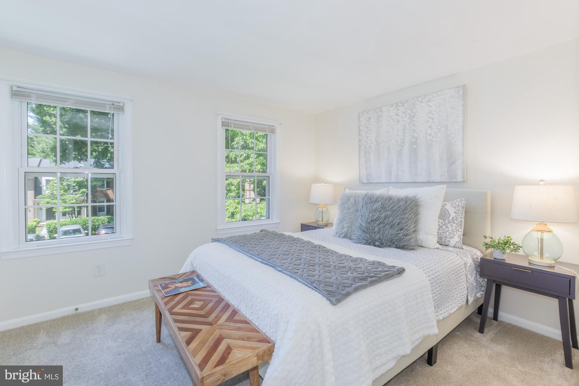 ESSEX PLACE - Residential