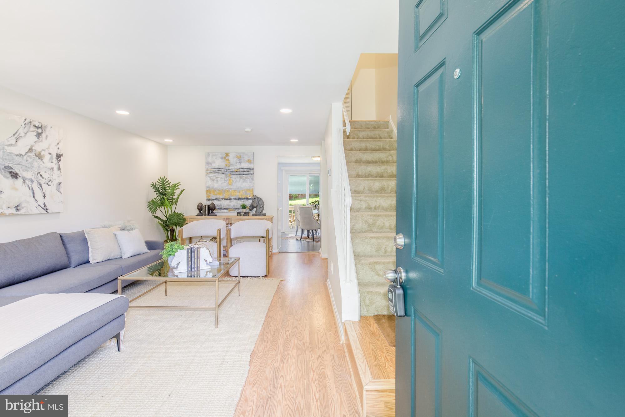 ESSEX PLACE - Residential